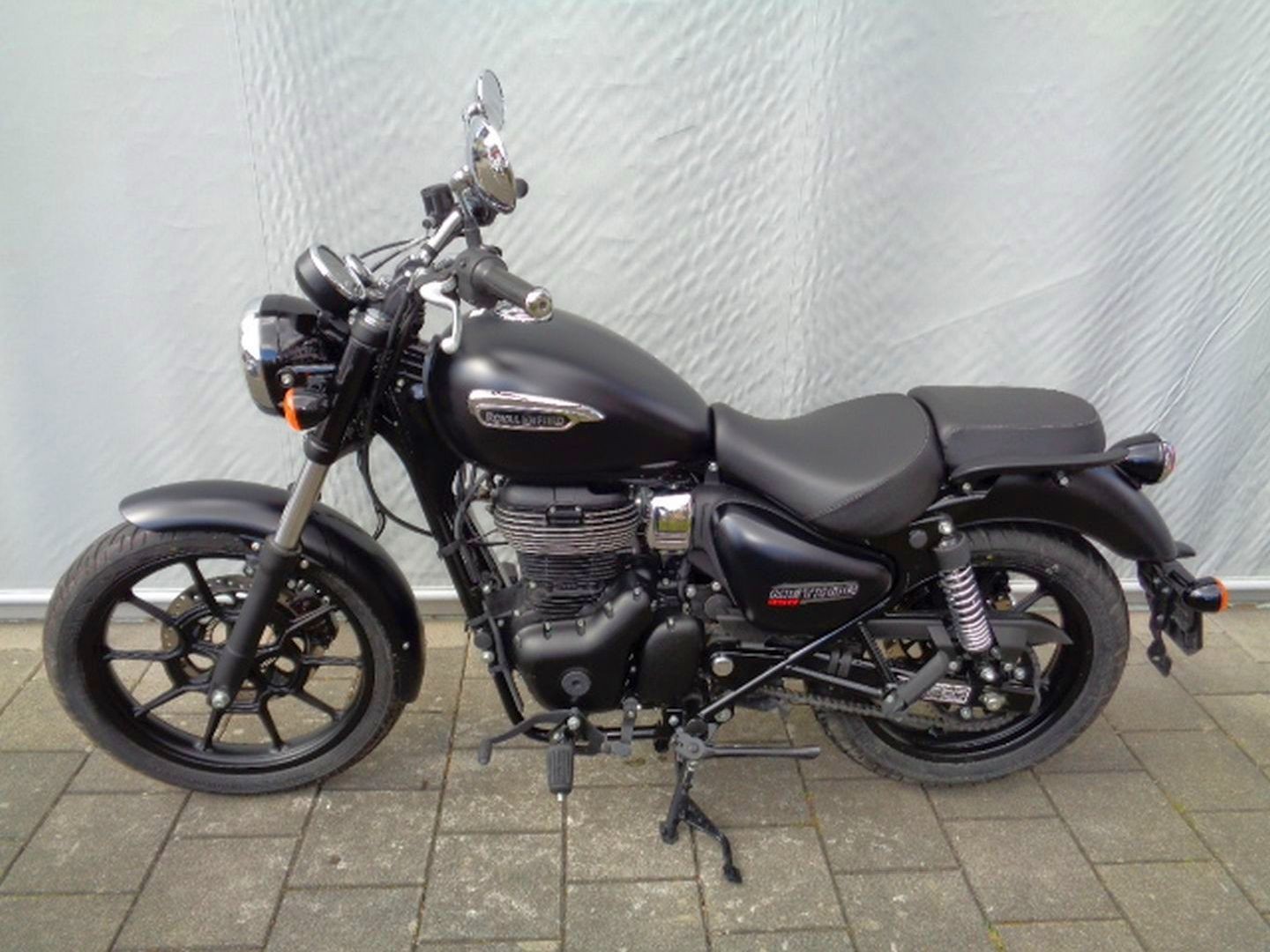 ROYAL ENFIELD METEOR STELLAR 350 E5