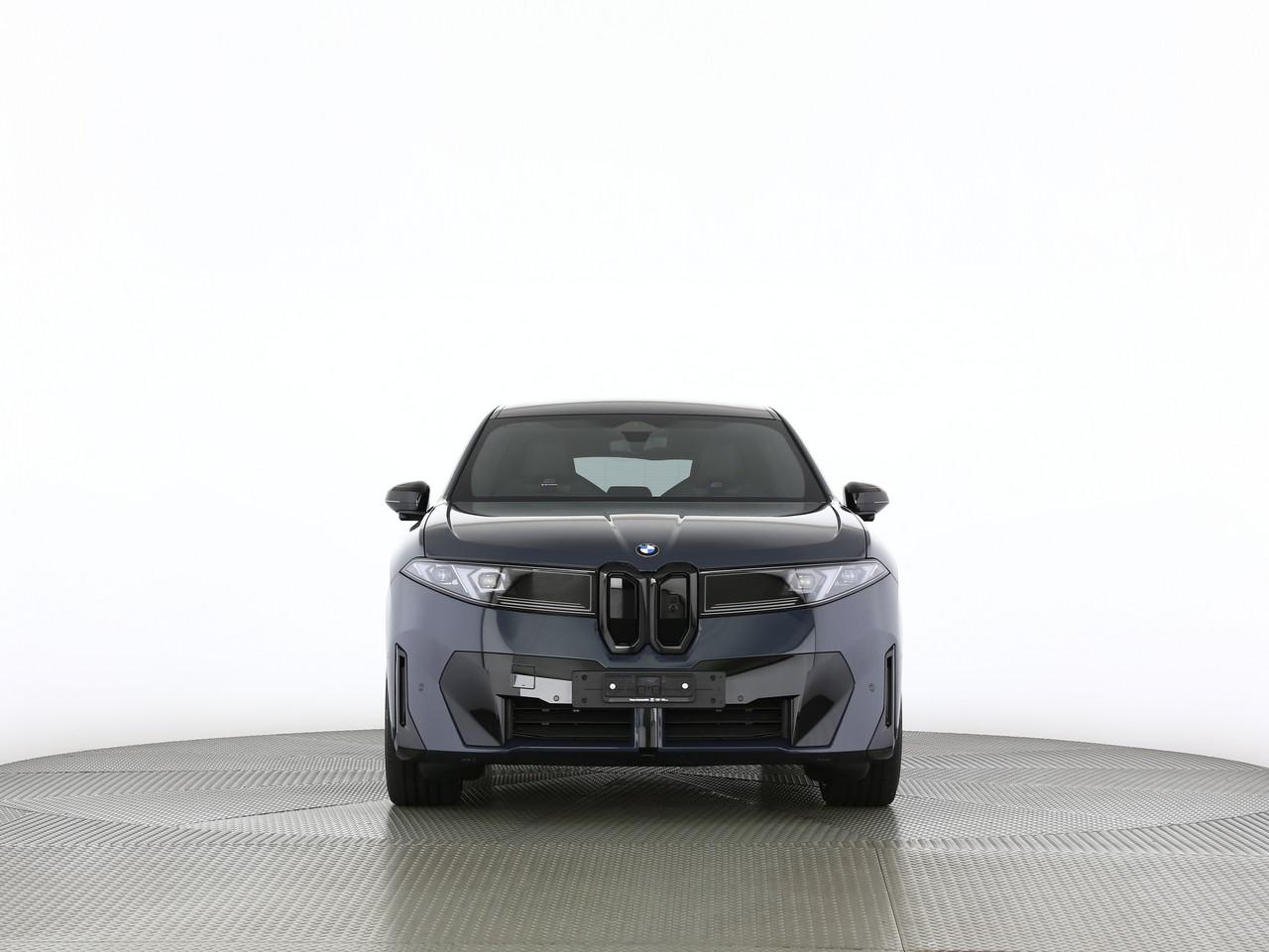 BMW iX3 50 xDrive-image-20