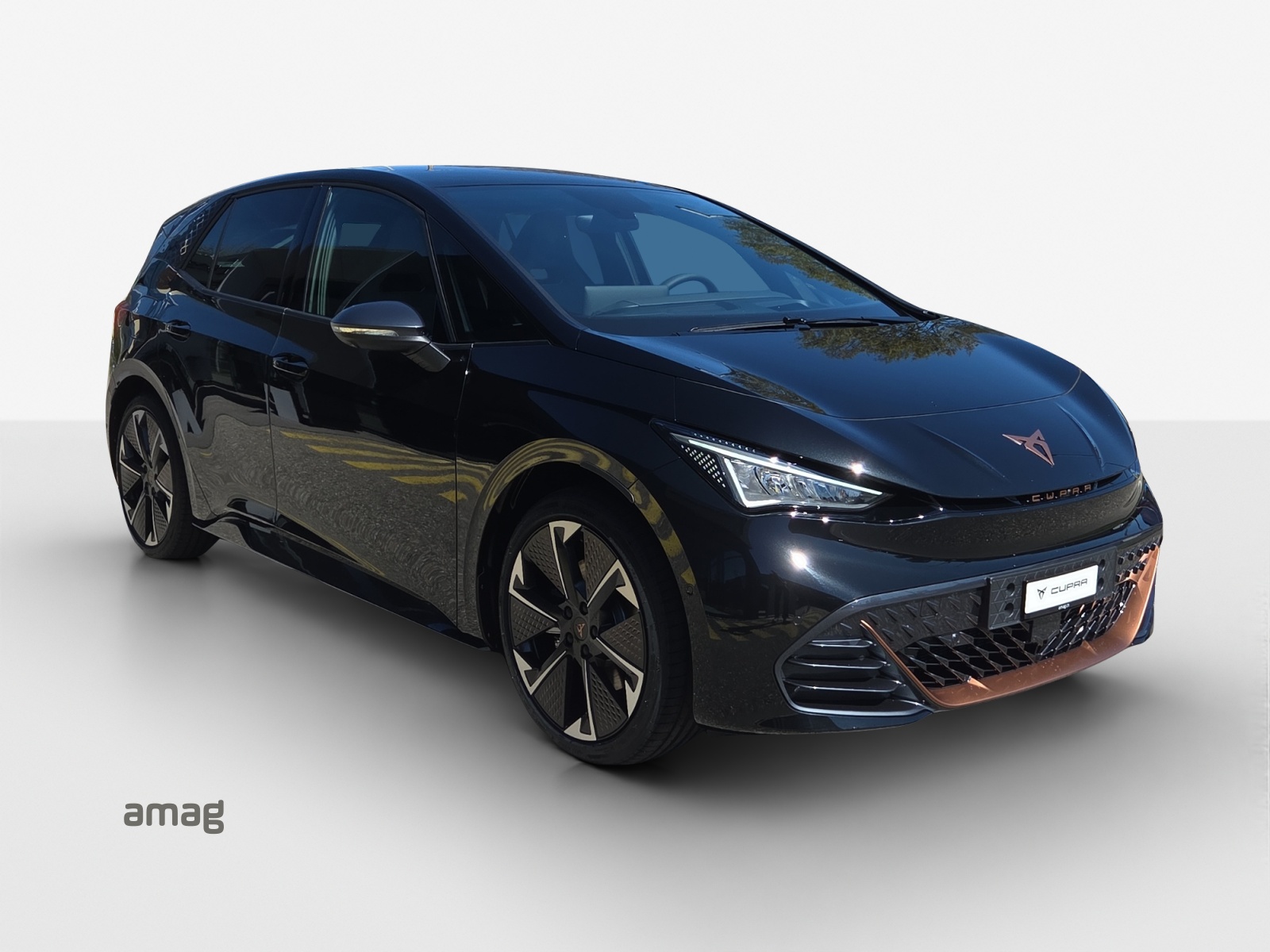 CUPRA Born 79 kWh e-Boost Adrenaline-image-5