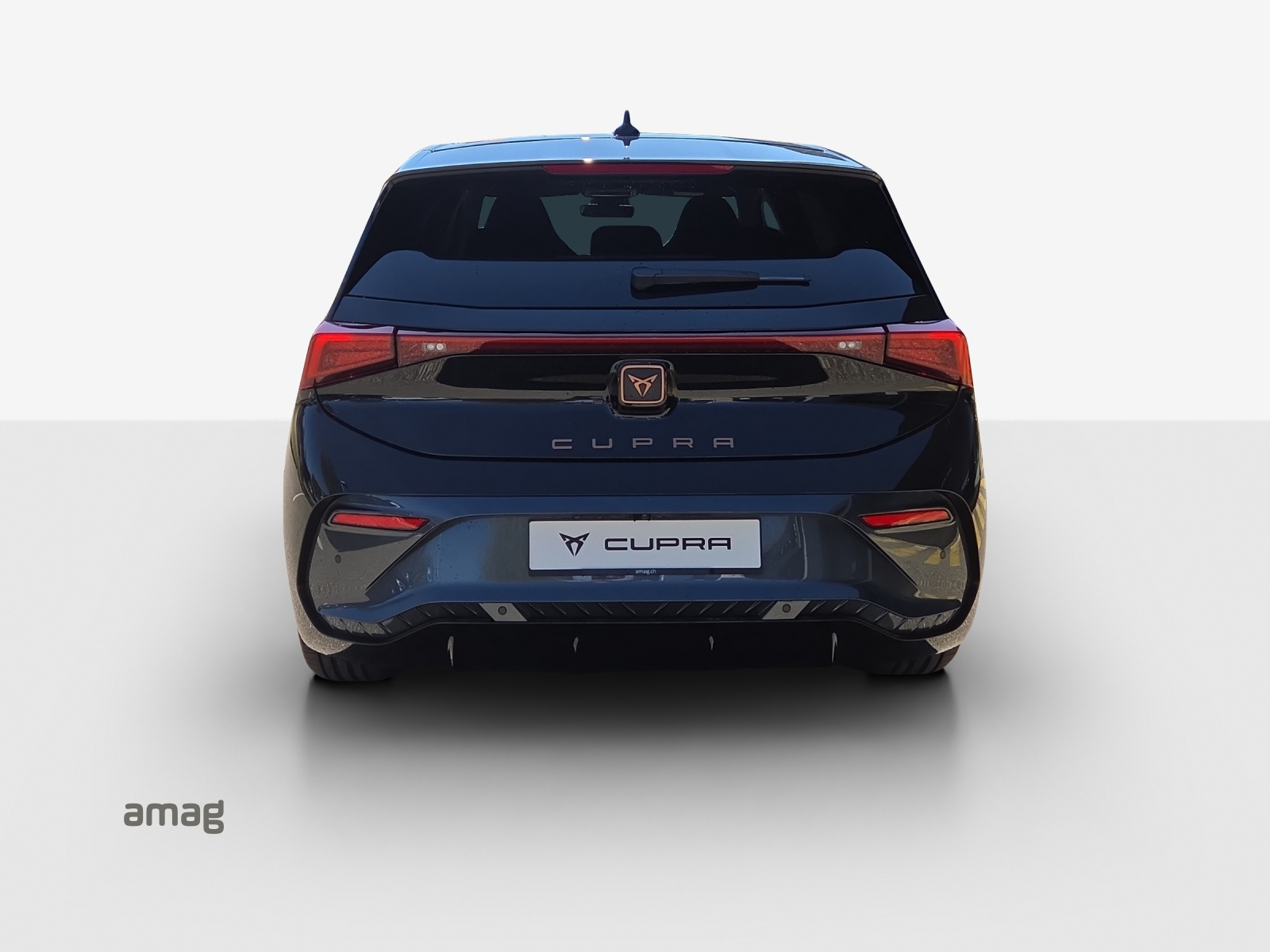 CUPRA Born 79 kWh e-Boost Adrenaline-image-3
