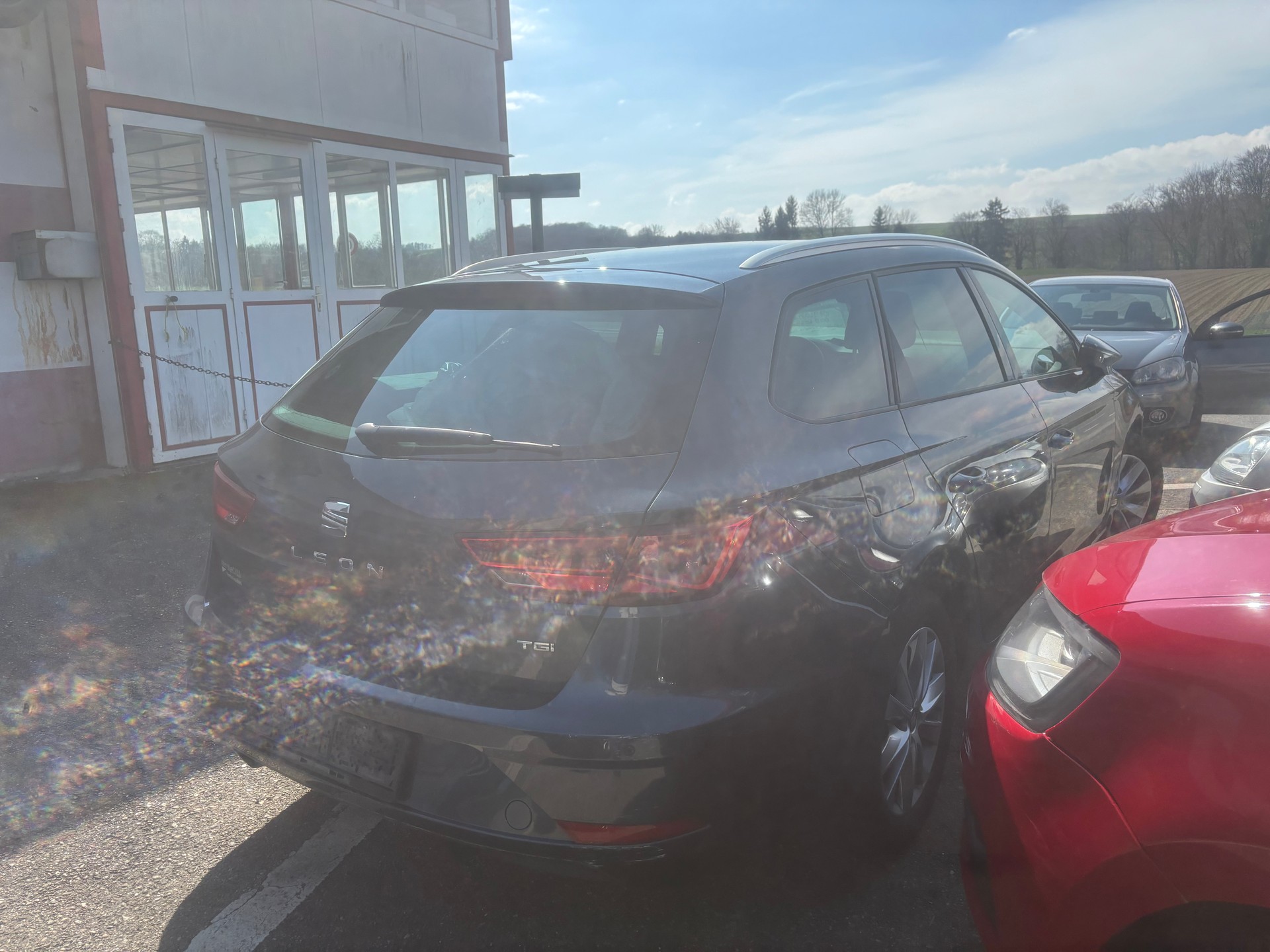 SEAT Leon ST 1.5 TGI CNG SWISS FR-image-3