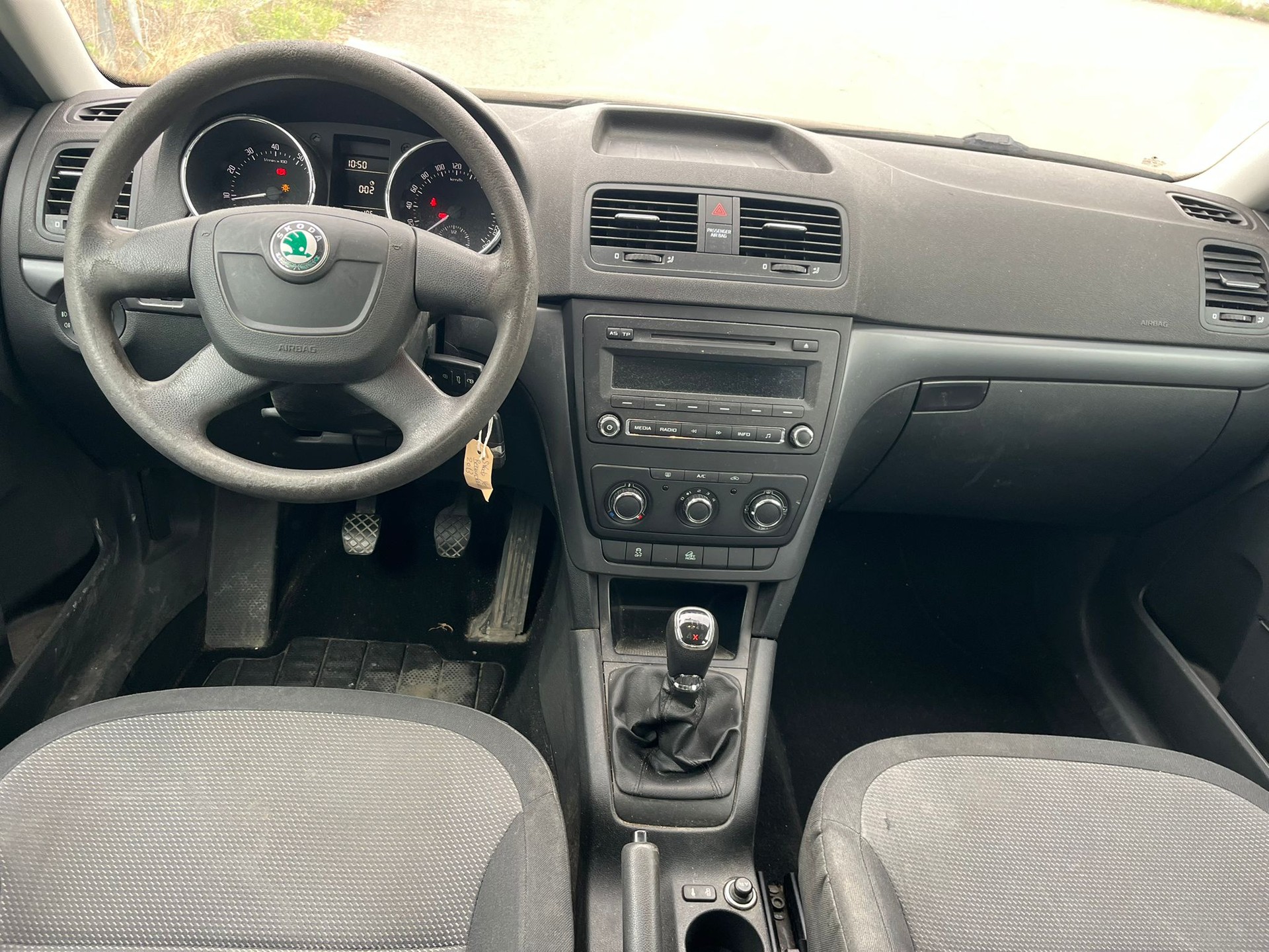 SKODA Yeti 1.8 TSI Adventure II 4x4-image-5