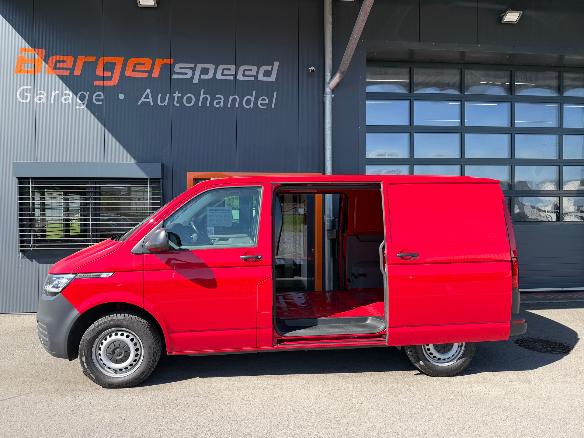 VW T6.1 2.0 TDI 4Motion DSG-image-12