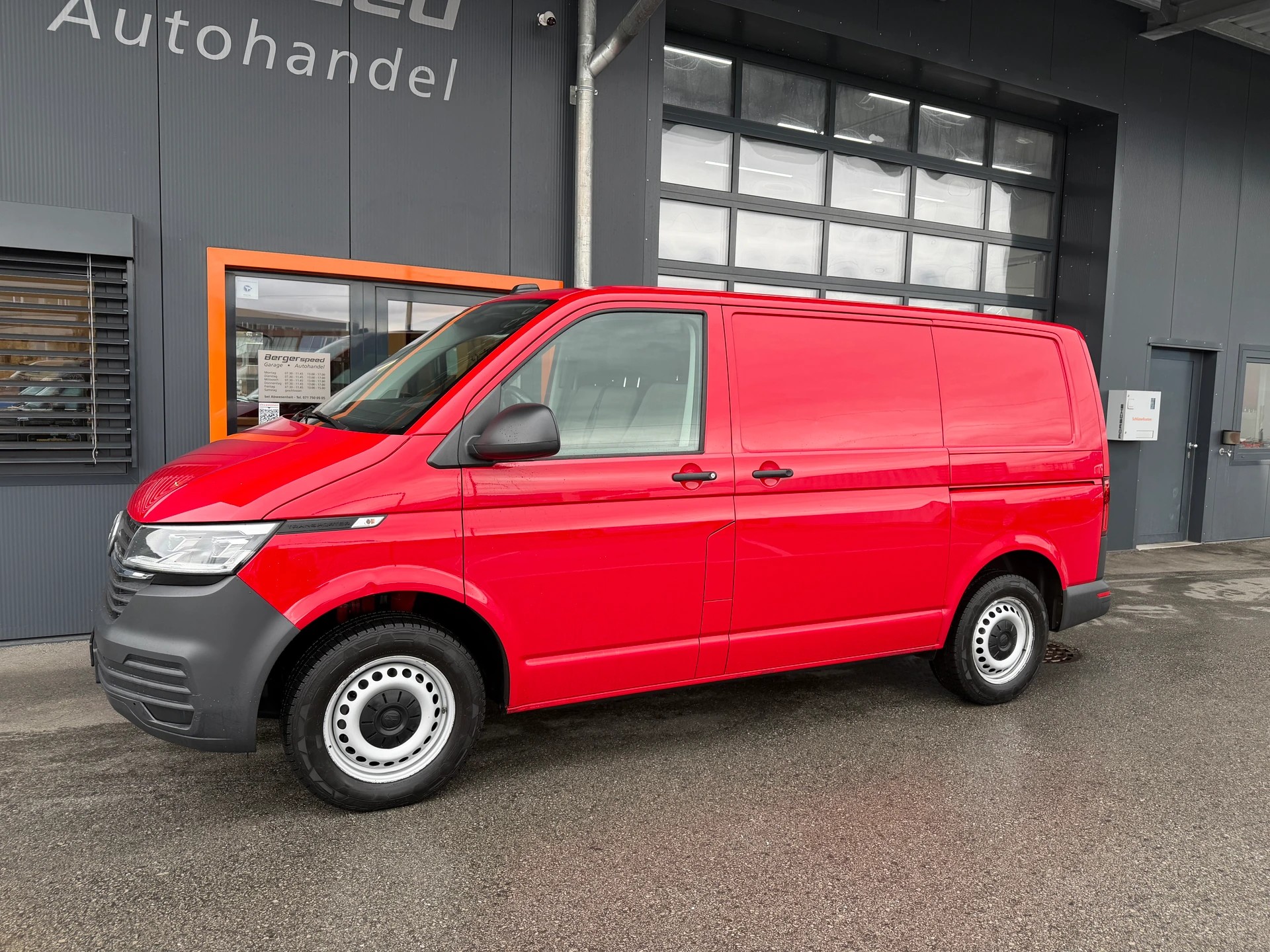 VW T6.1 2.0 TDI 4Motion DSG-image-11