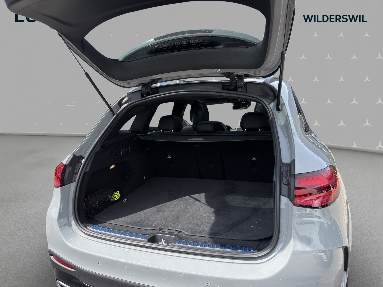 MERCEDES-BENZ GLC 220 d 4Matic 9G-Tronic-image-12