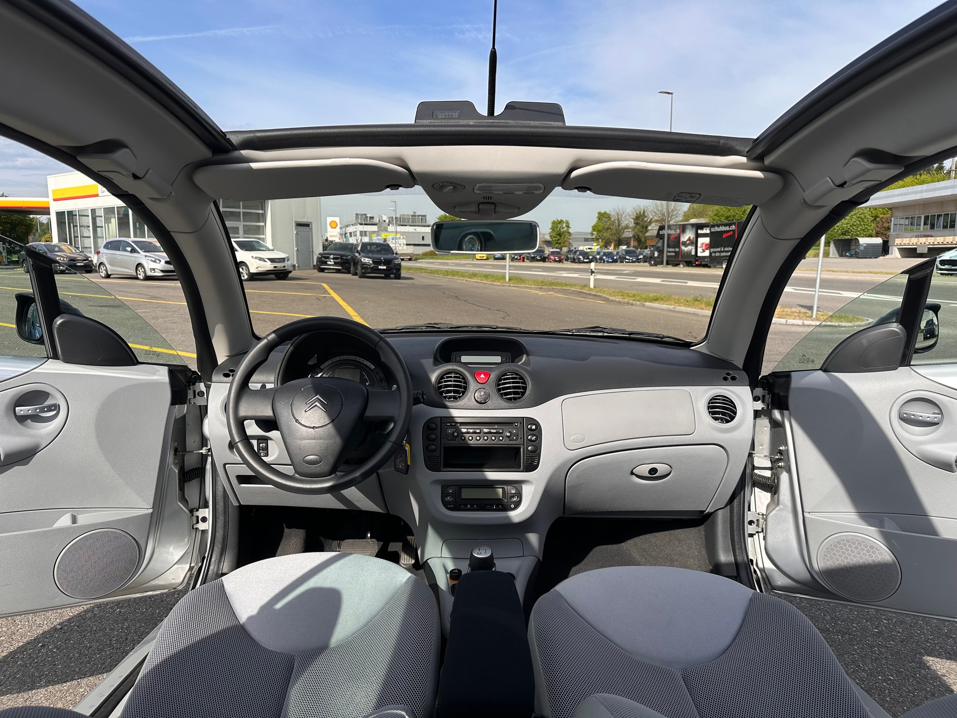 CITROEN C3 Pluriel 1.6i 16V-image-4