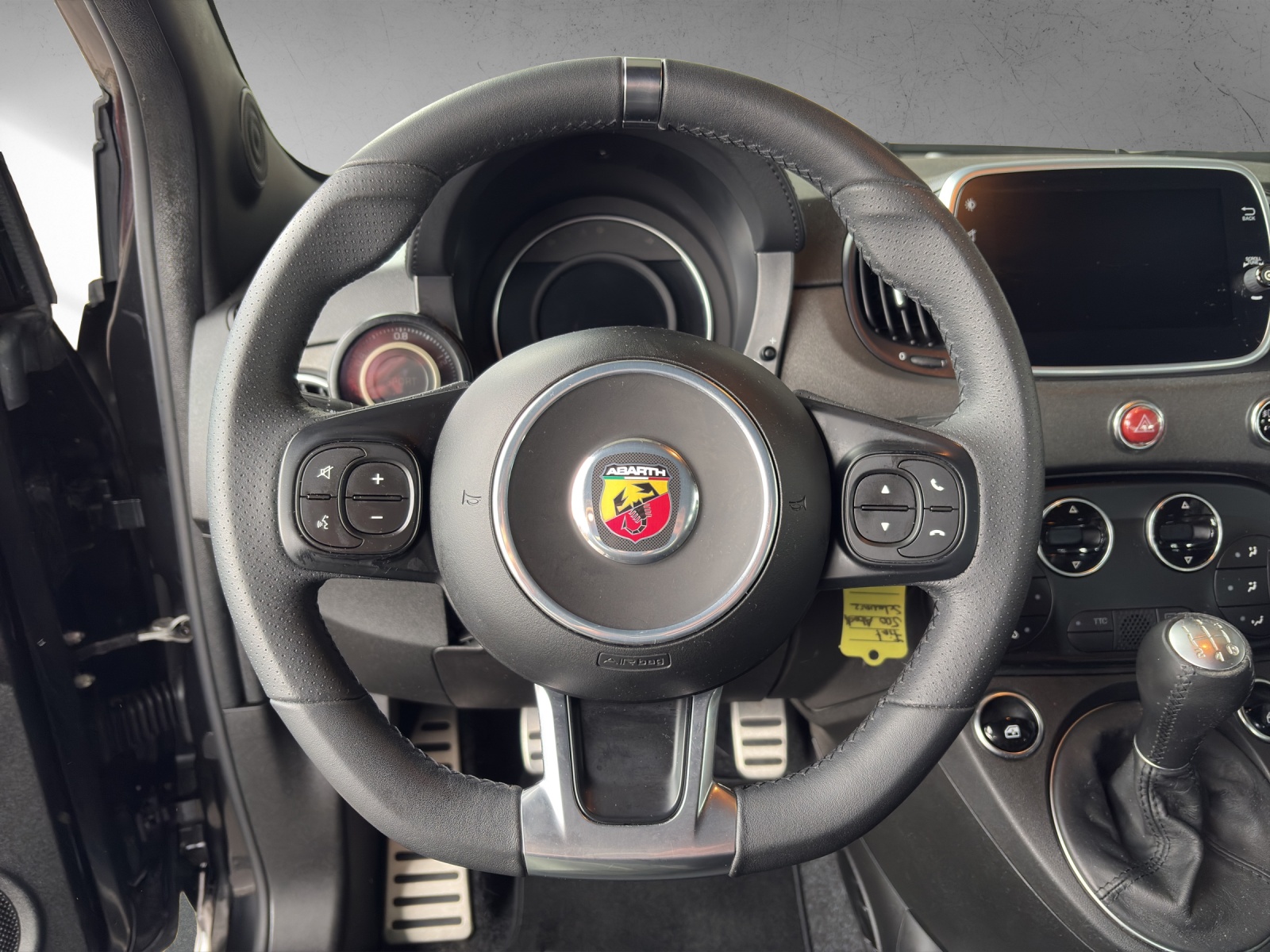 FIAT 595 1.4 16V Turbo Abarth-image-8