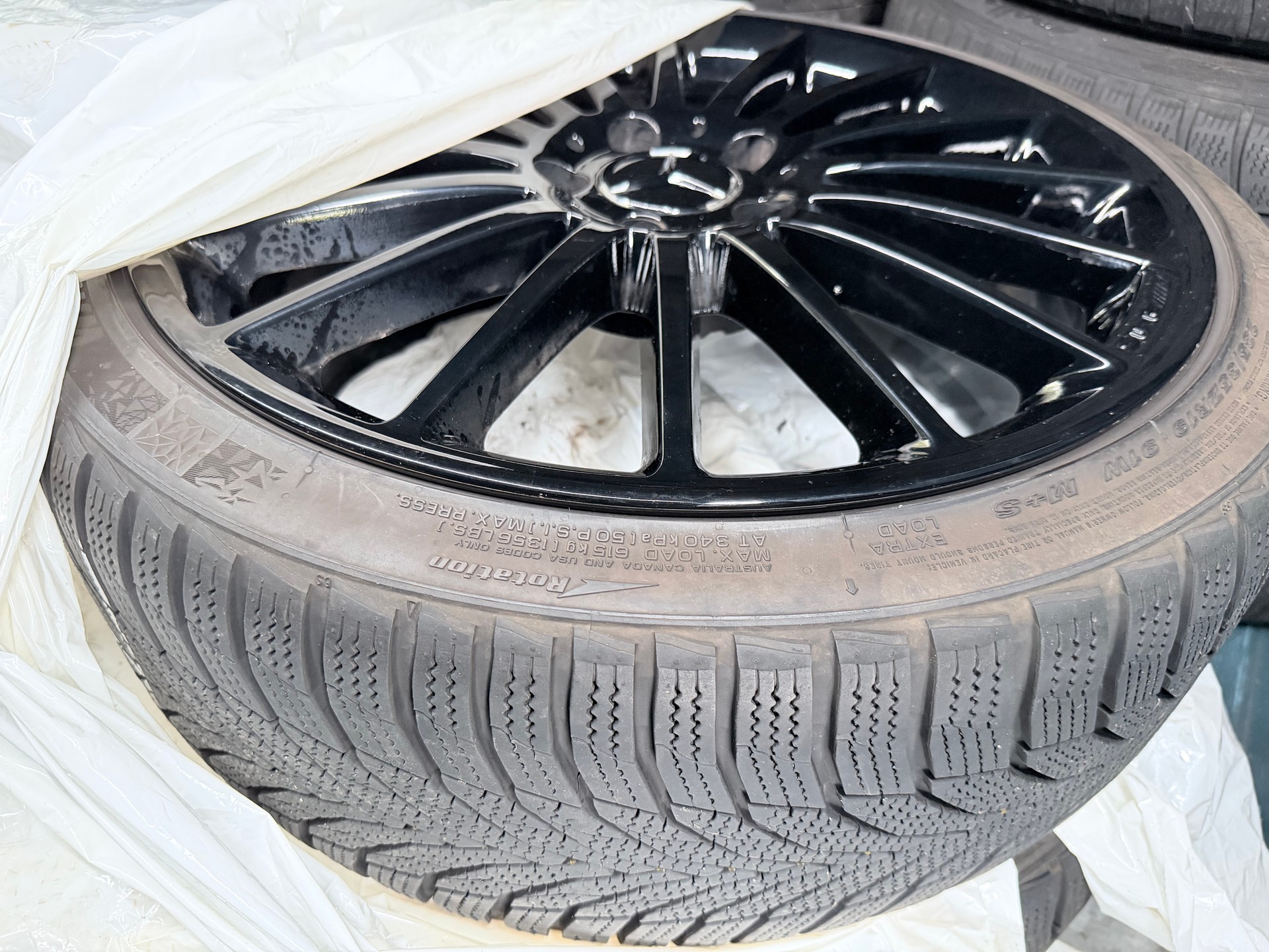 MERCEDES-BENZ CLA 45 AMG 4Matic Speedshift-image-13