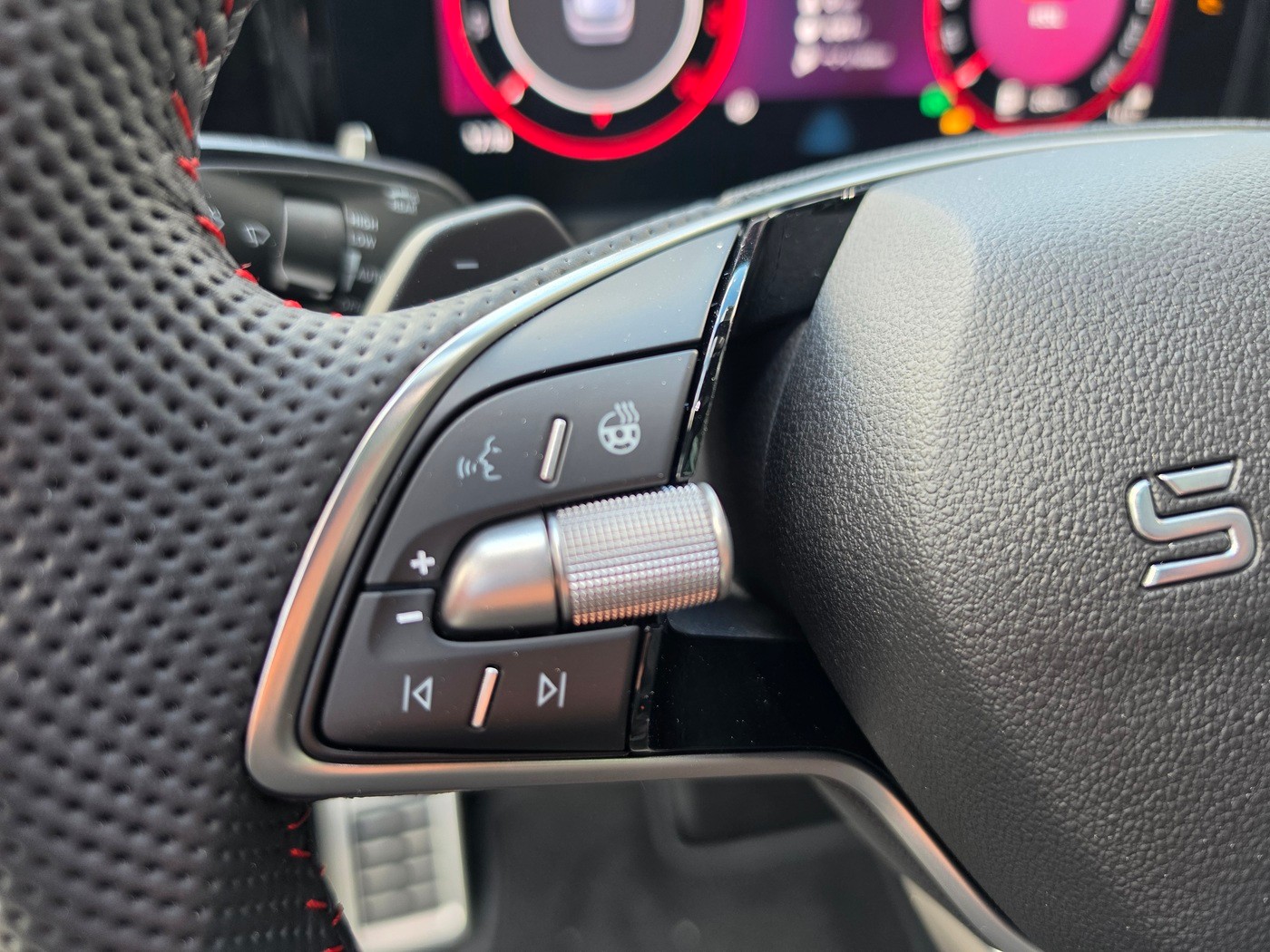 SKODA Kodiaq 2.0 TSI RS 4x4-image-17
