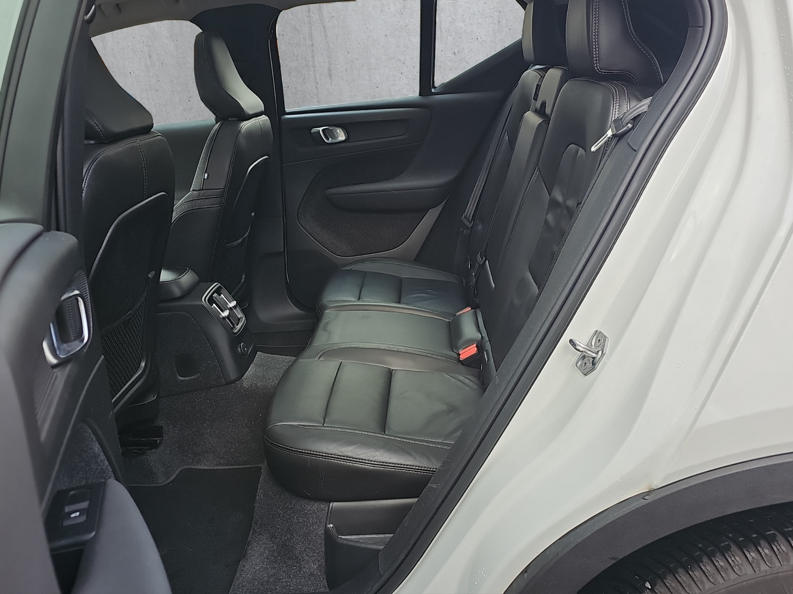 VOLVO XC40 T5 TwE Inscription DCT-image-11