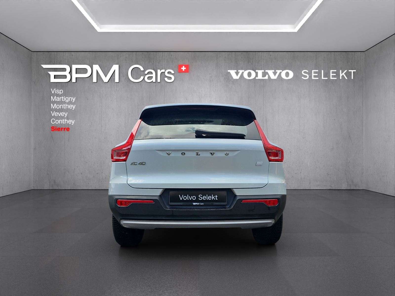 VOLVO XC40 T5 TwE Inscription DCT-showroom-element-3