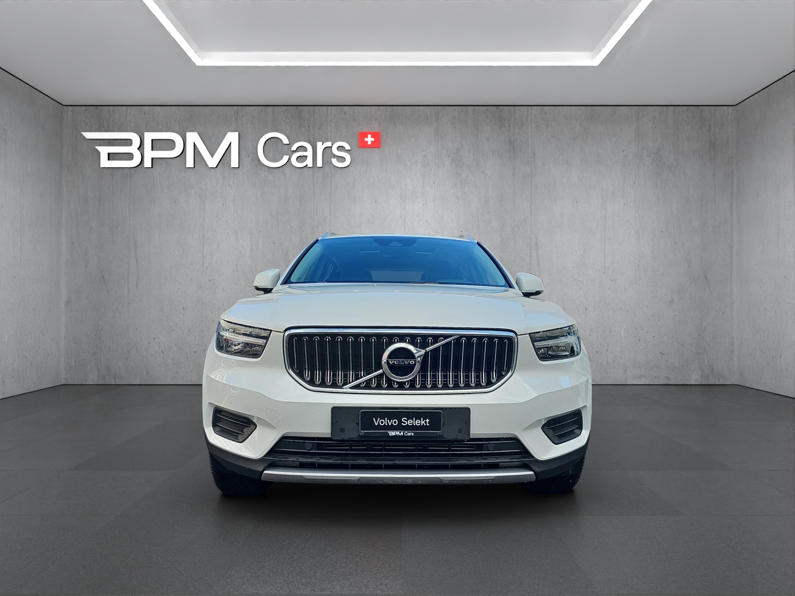 VOLVO XC40 T5 TwE Inscription DCT-image-2
