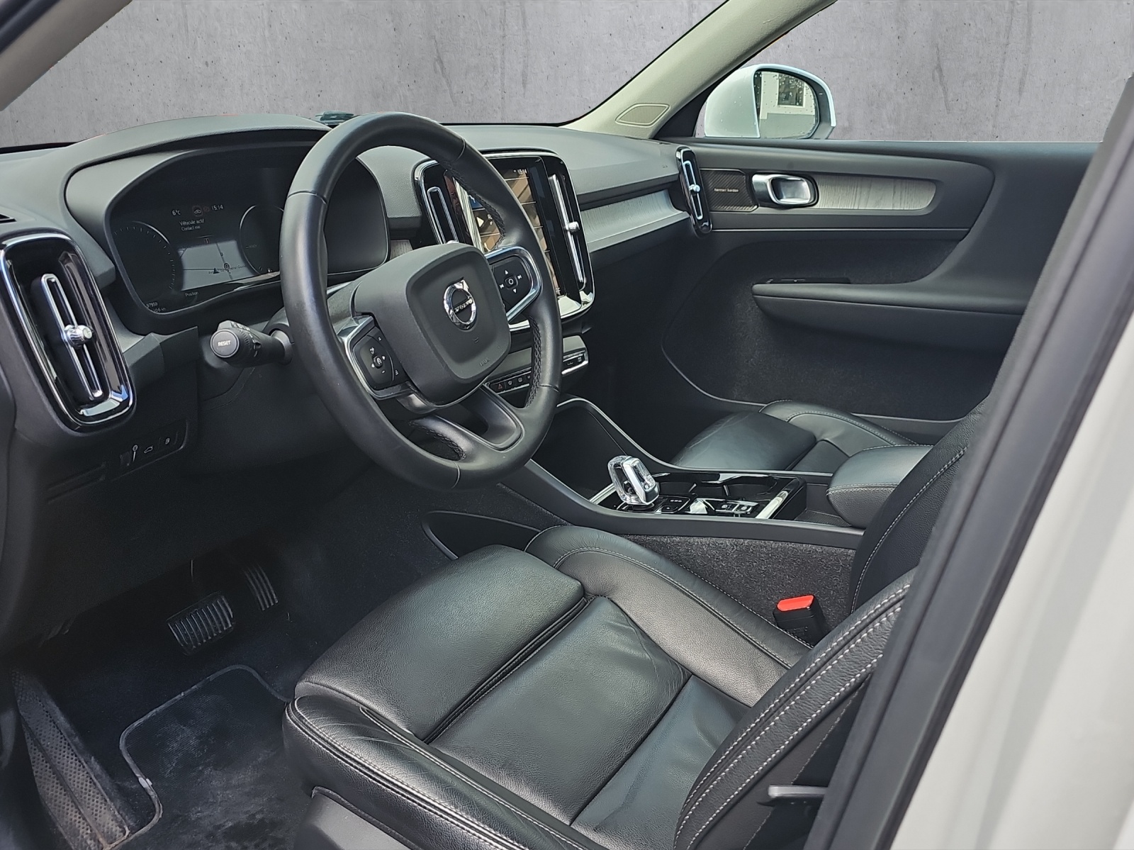 VOLVO XC40 T5 TwE Inscription DCT-image-7