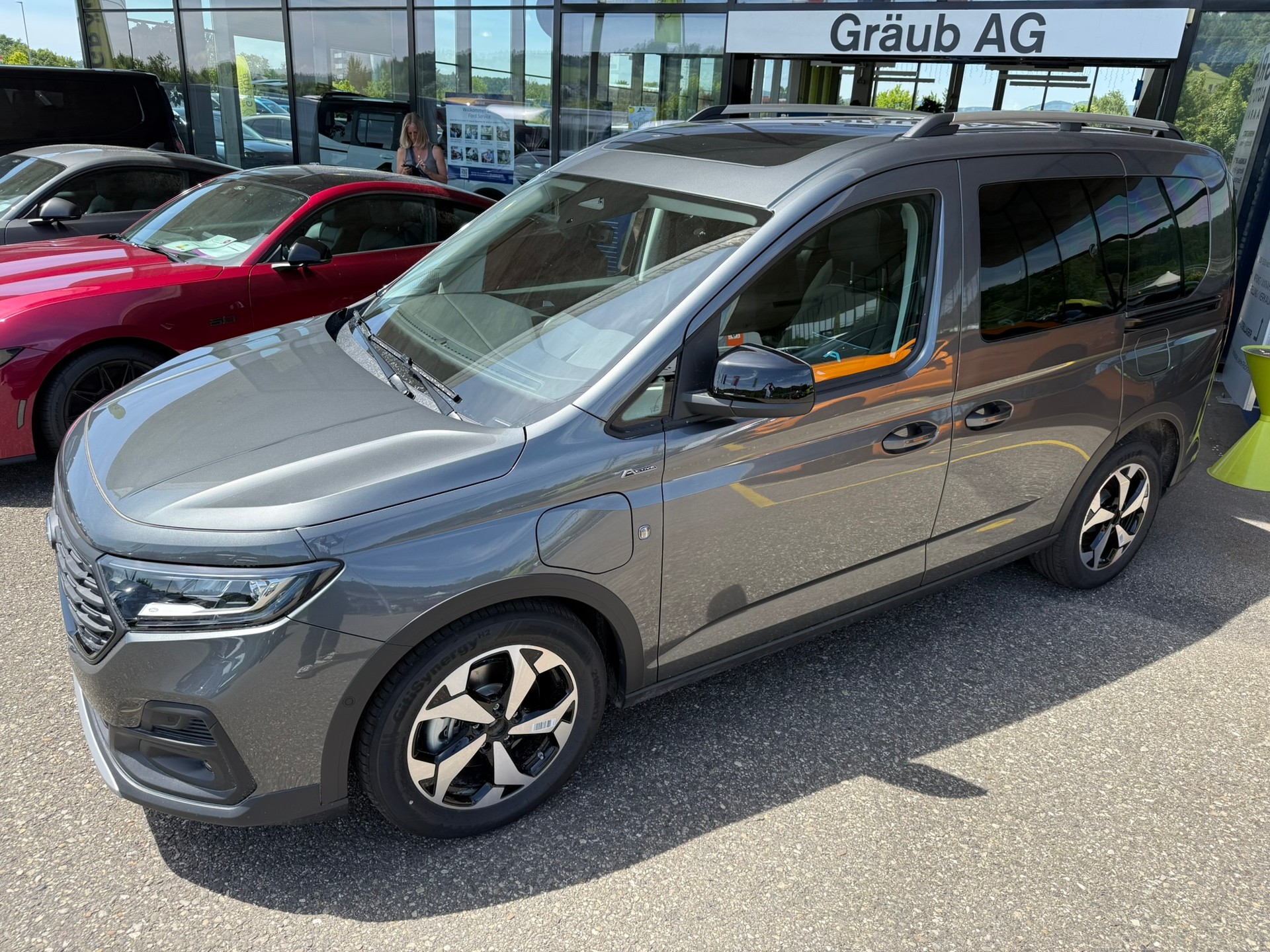 FORD Tourneo Connect 1.5 PHEV Active Automat-showroom-element-2