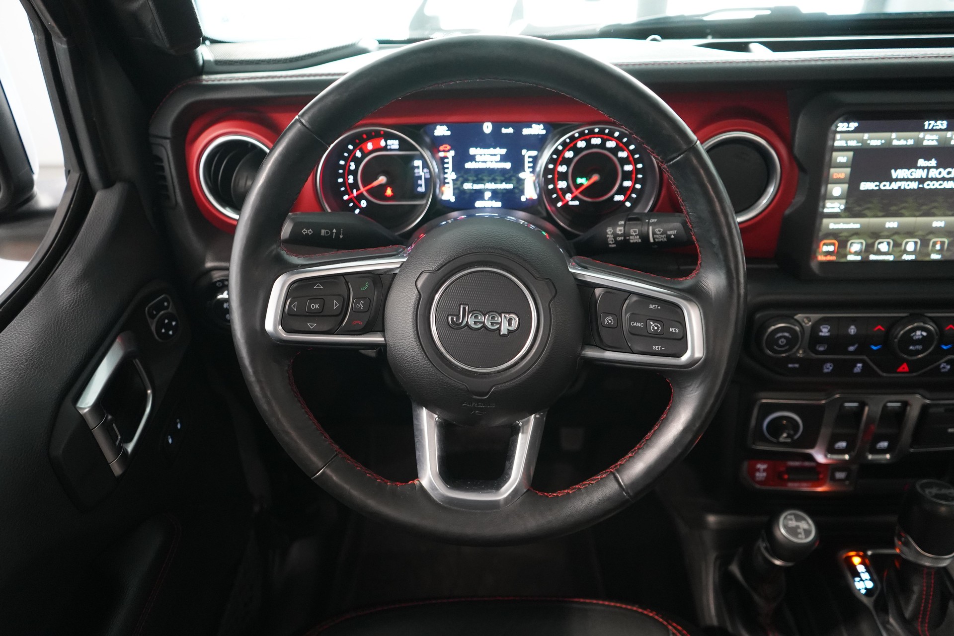 JEEP Wrangler 2.2 MultiJet Rubicon-image-9