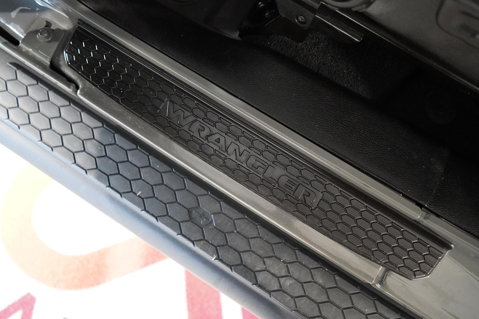 JEEP Wrangler 2.2 MultiJet Rubicon-image-26