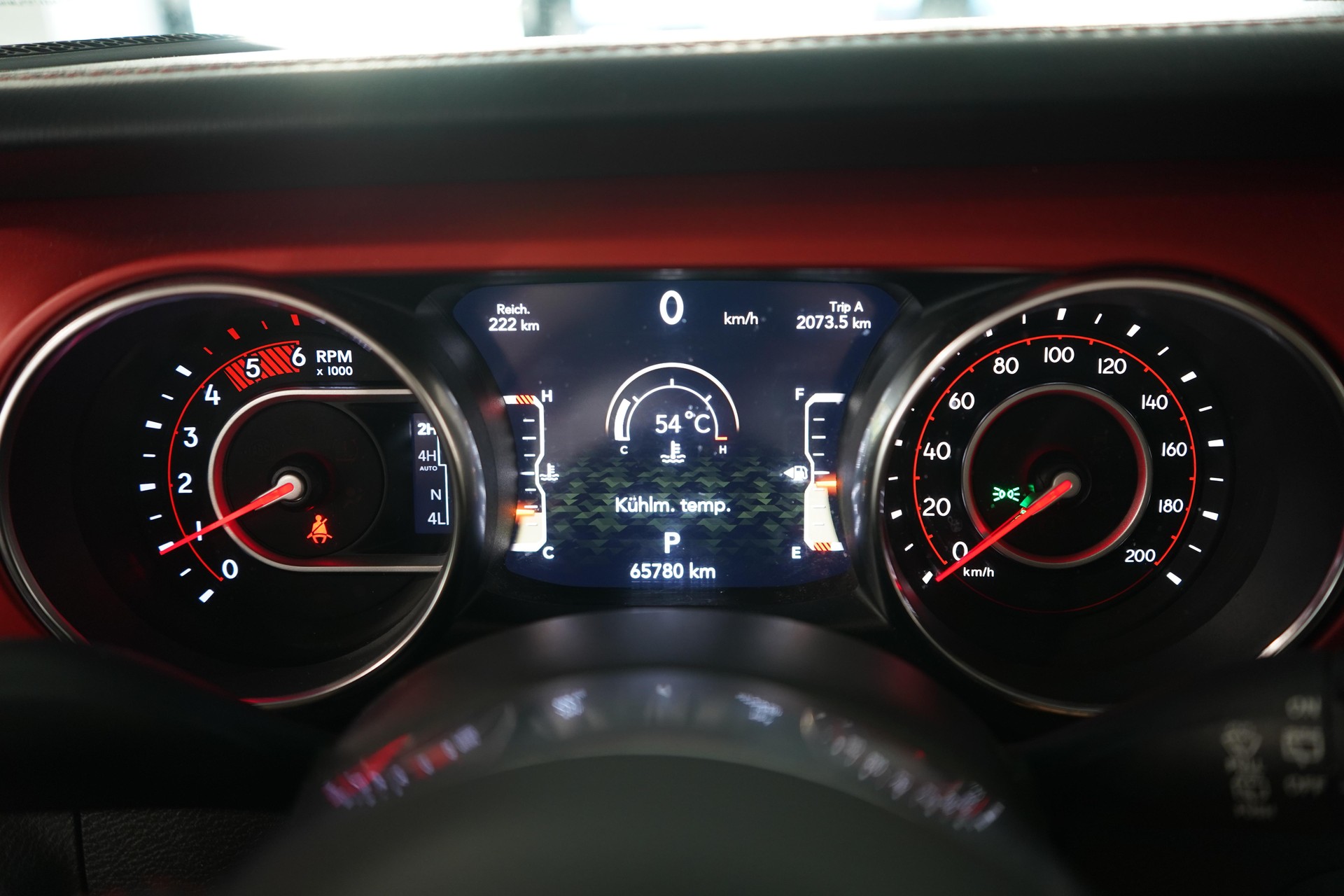 JEEP Wrangler 2.2 MultiJet Rubicon-image-11