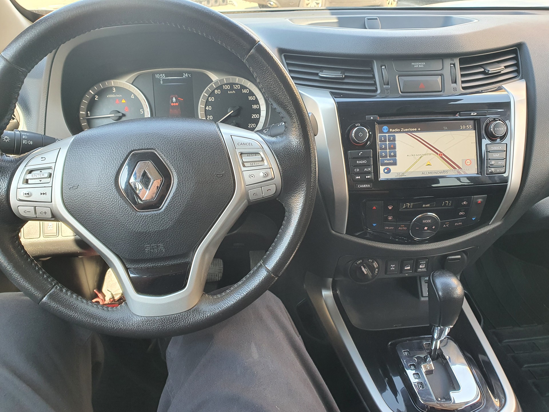 RENAULT Sport Doppel Cabin TwinTurbo dCi 190 A-image-9