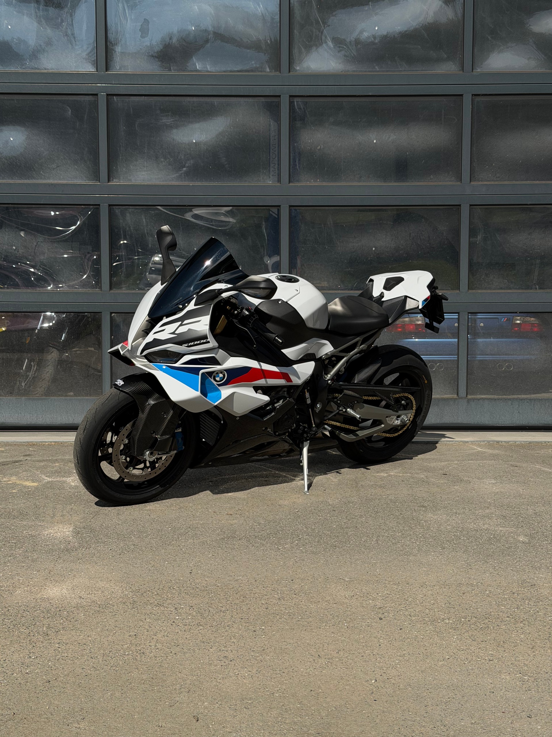 BMW S 1000 RR-image-1