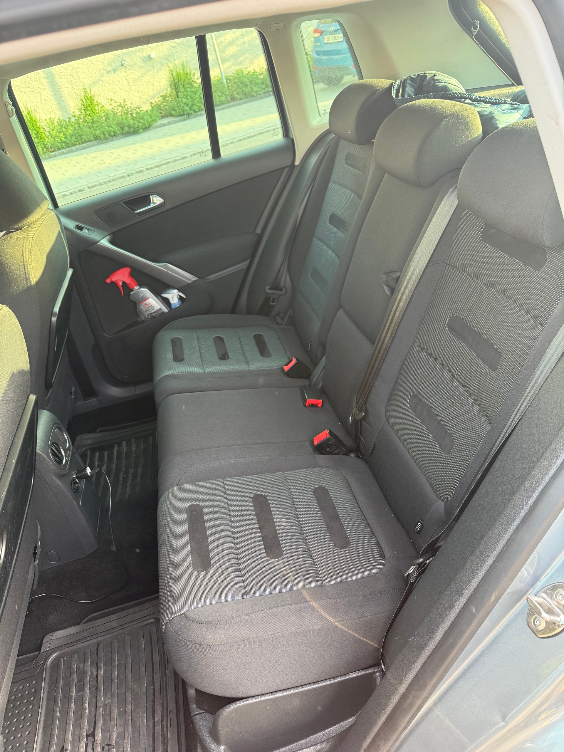 VW Tiguan 2.0 TSI Sport&Style-image-10