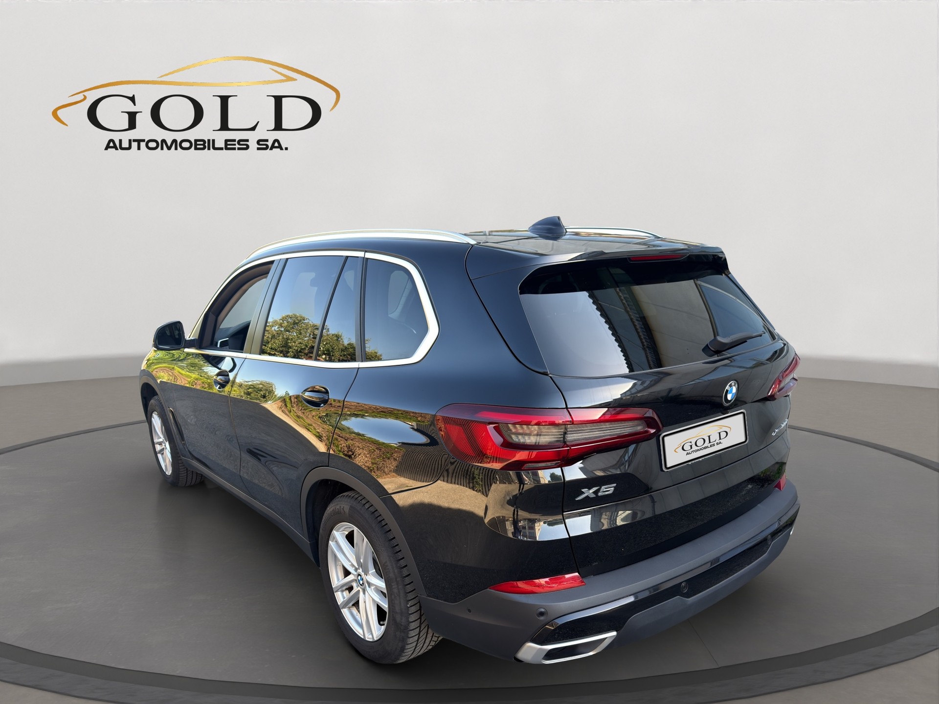 BMW X5 xDrive 25d Steptronic-image-12