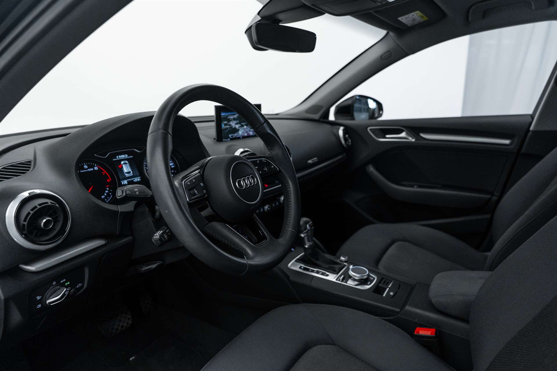 AUDI A3 Sportback 35 TFSI S-tronic-image-7