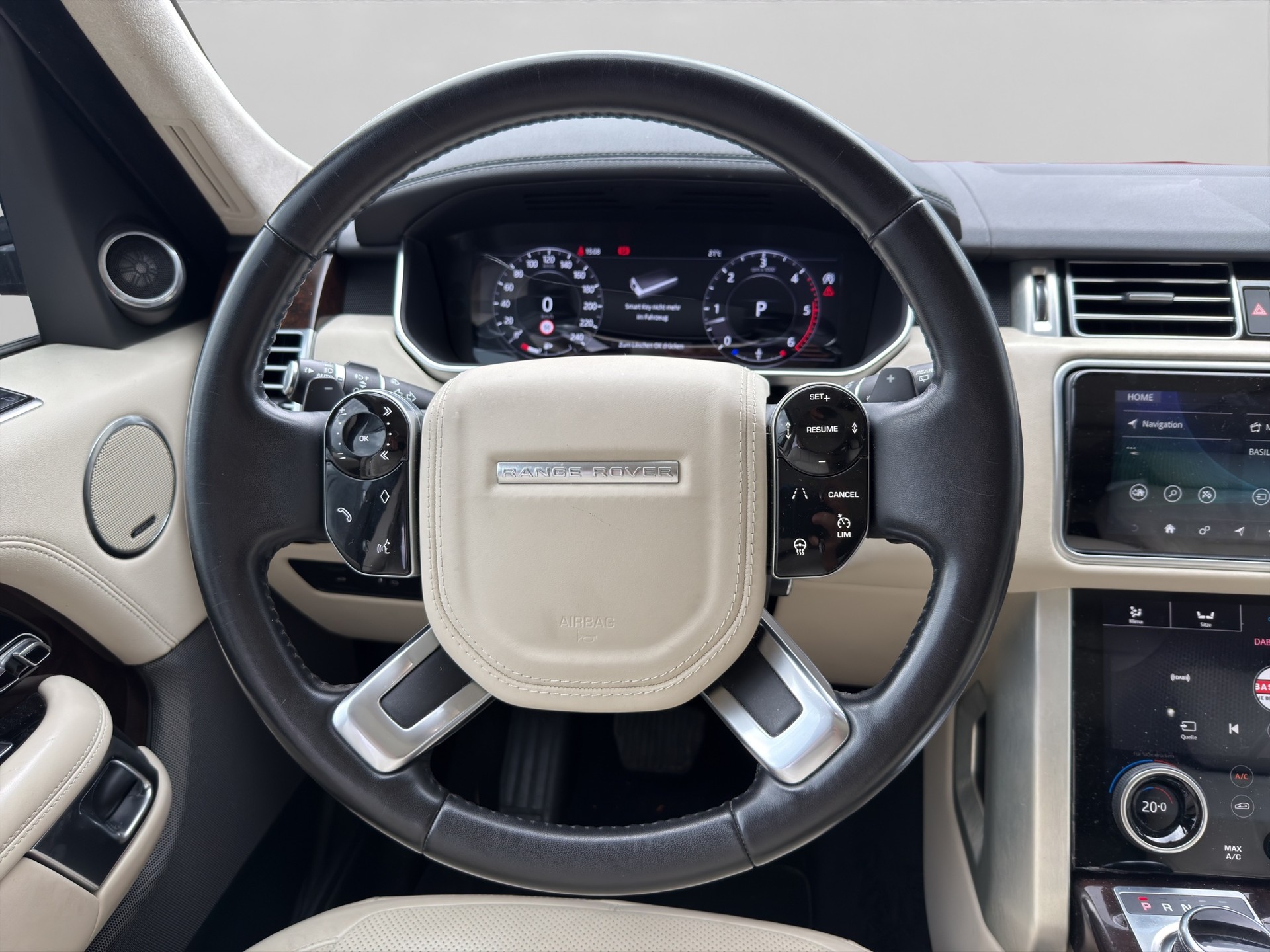LAND ROVER Range Rover 4.4 SDV8 Vogue Automatic-image-4
