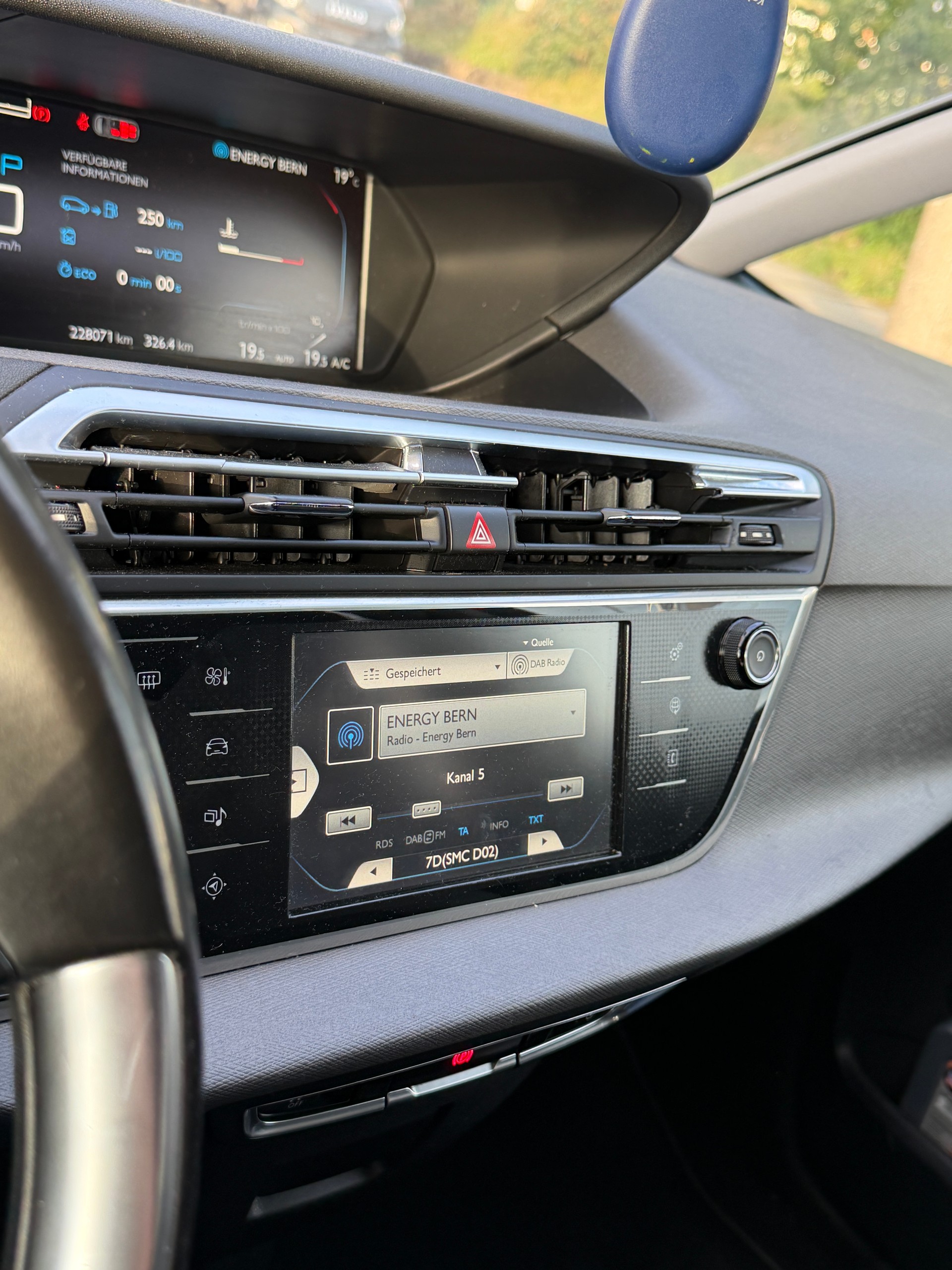 CITROEN 2.0 BlueHDi 150 Exclusive-image-2
