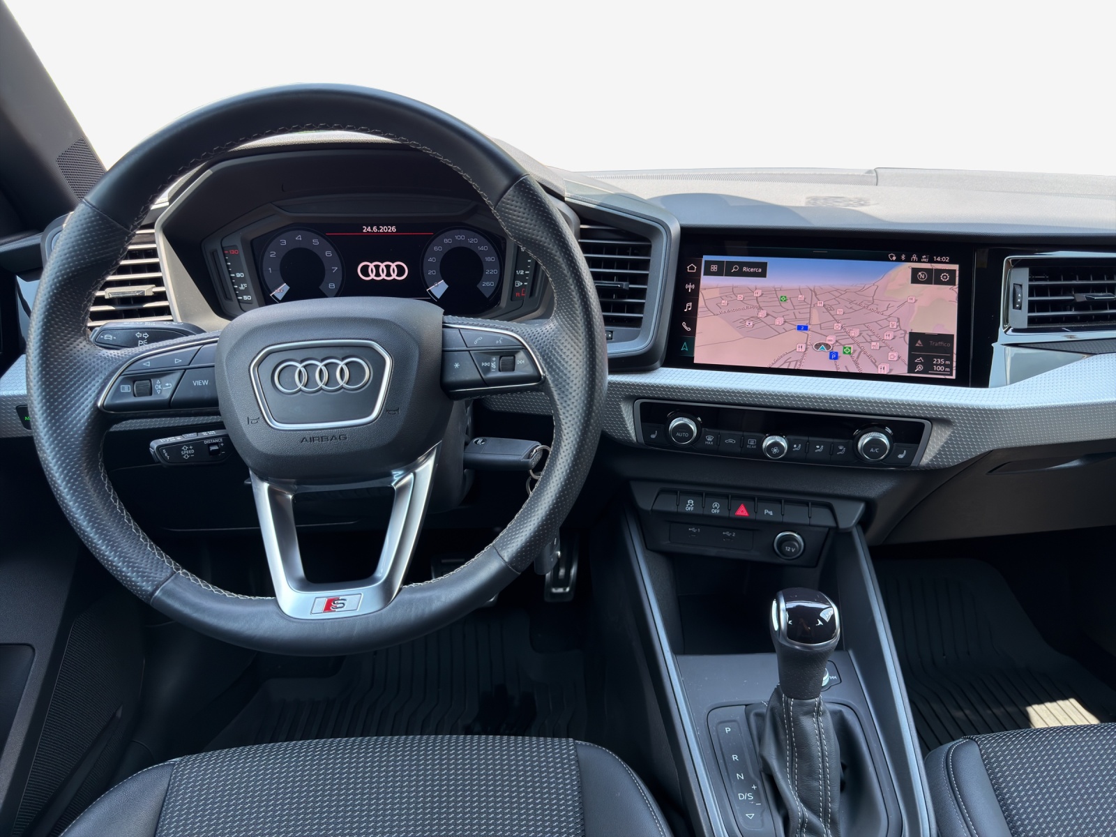 AUDI A1 Sportback 30 TFSI Attraction S-tronic-image-8