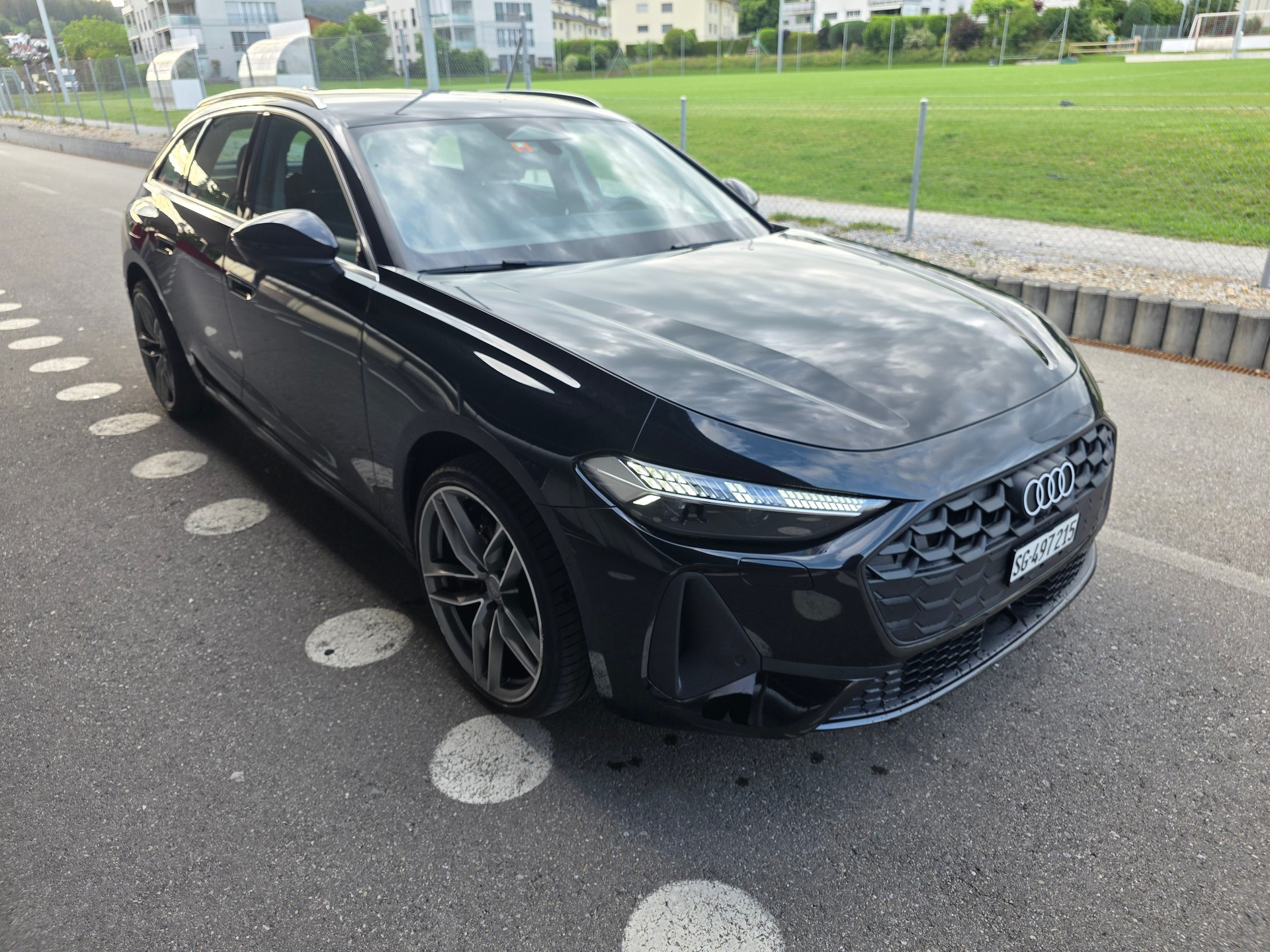 AUDI 2.0 TDI quattro S-Tronic-image-1
