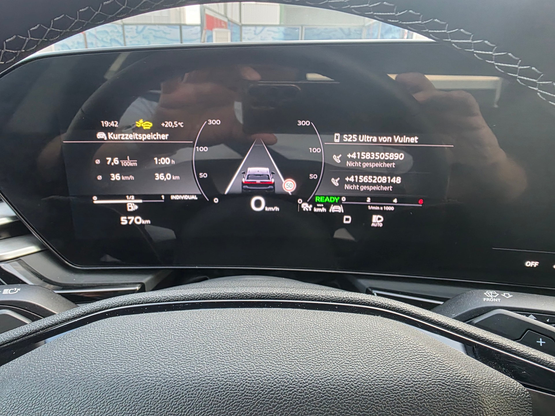 AUDI 2.0 TDI quattro S-Tronic-image-8