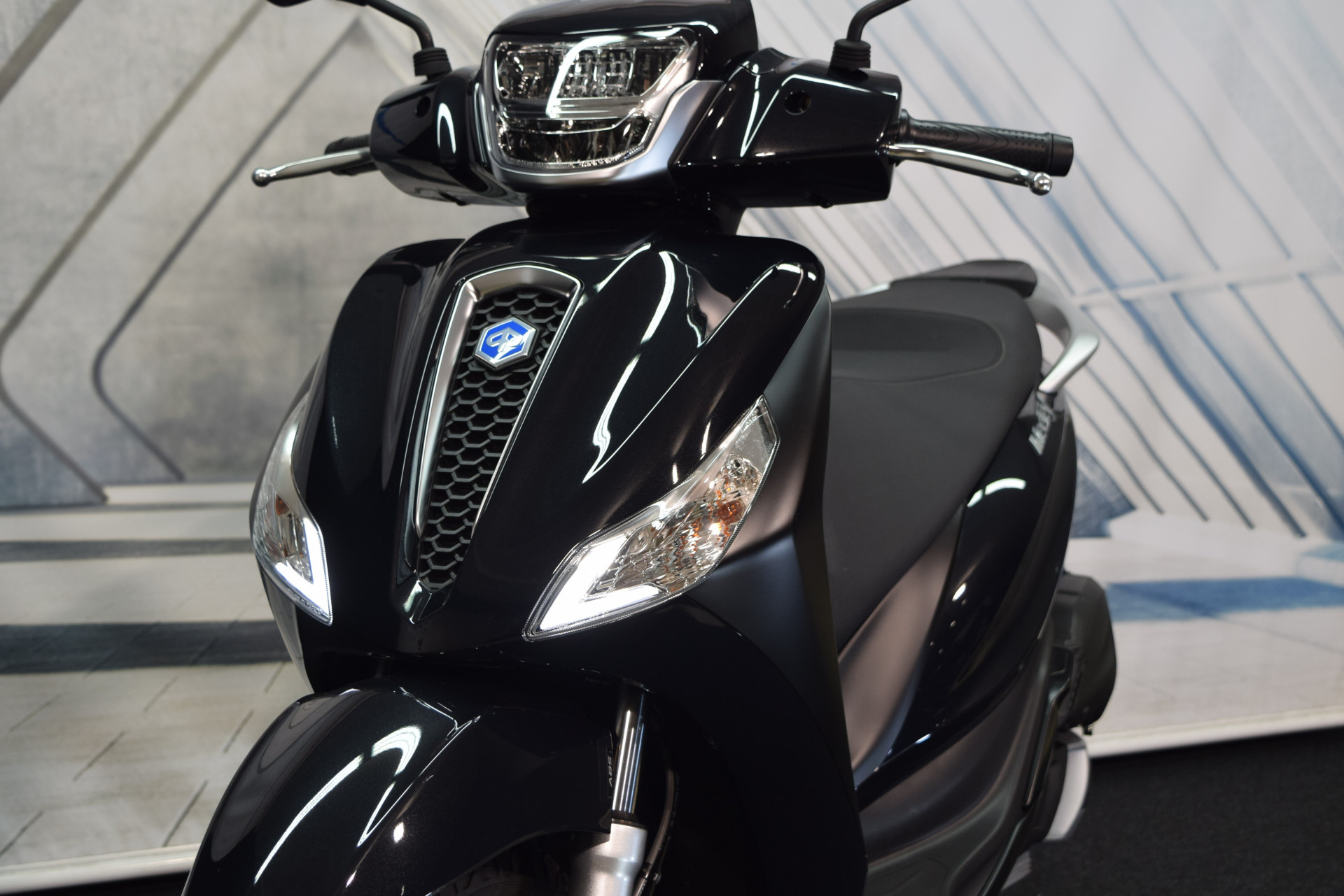 PIAGGIO Medley 125-image-9