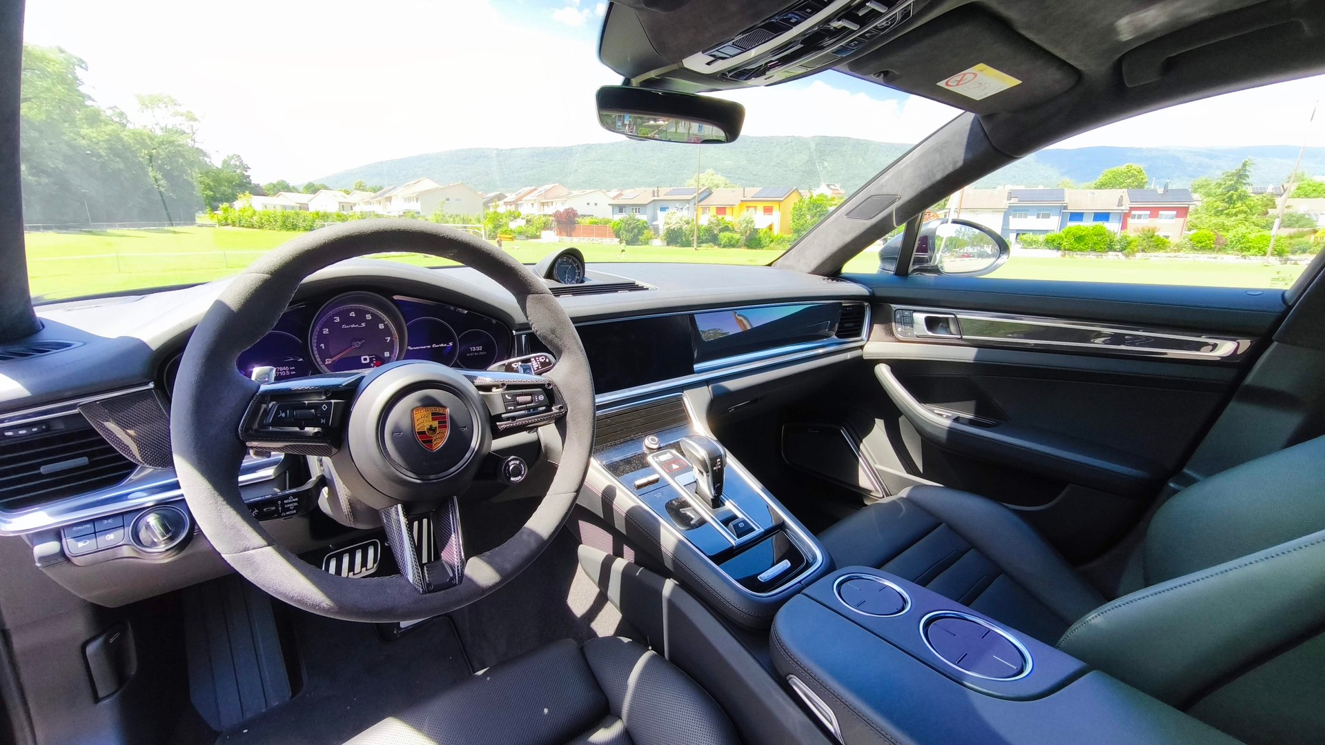 PORSCHE 4.0 V8 Turbo S-image-10