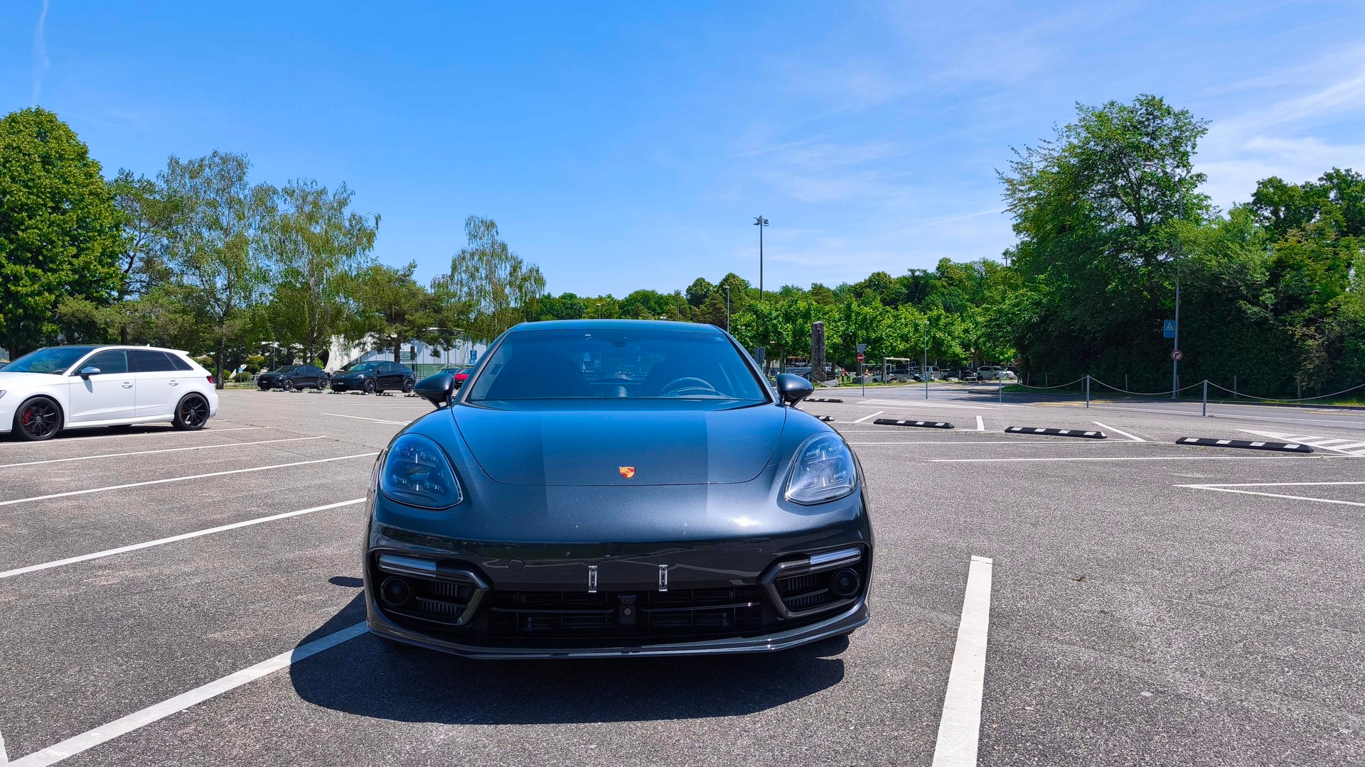 PORSCHE 4.0 V8 Turbo S-image-1