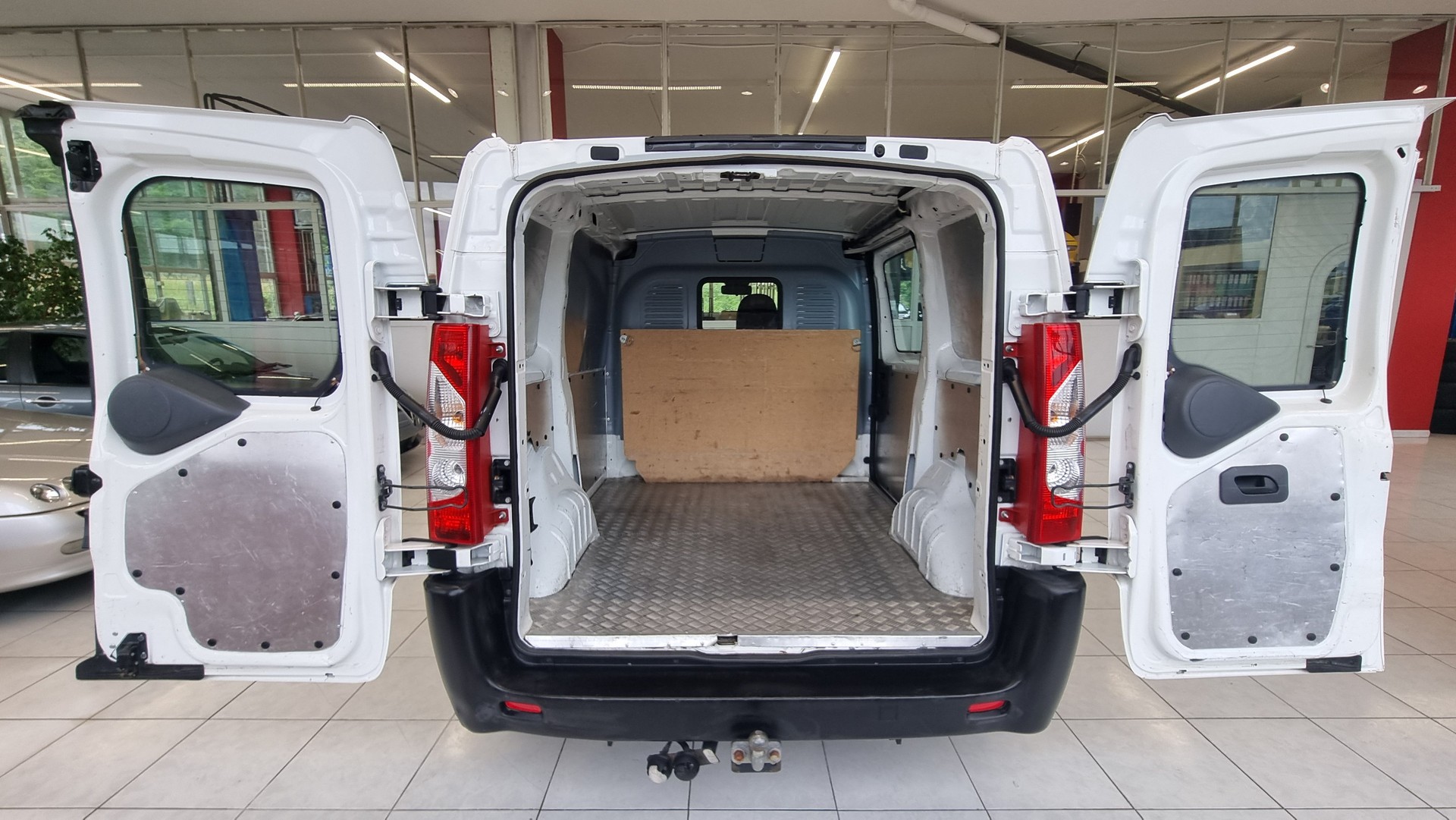 CITROEN Jumpy Kaw. 10 L1H1 2.0 HDi 125-image-6