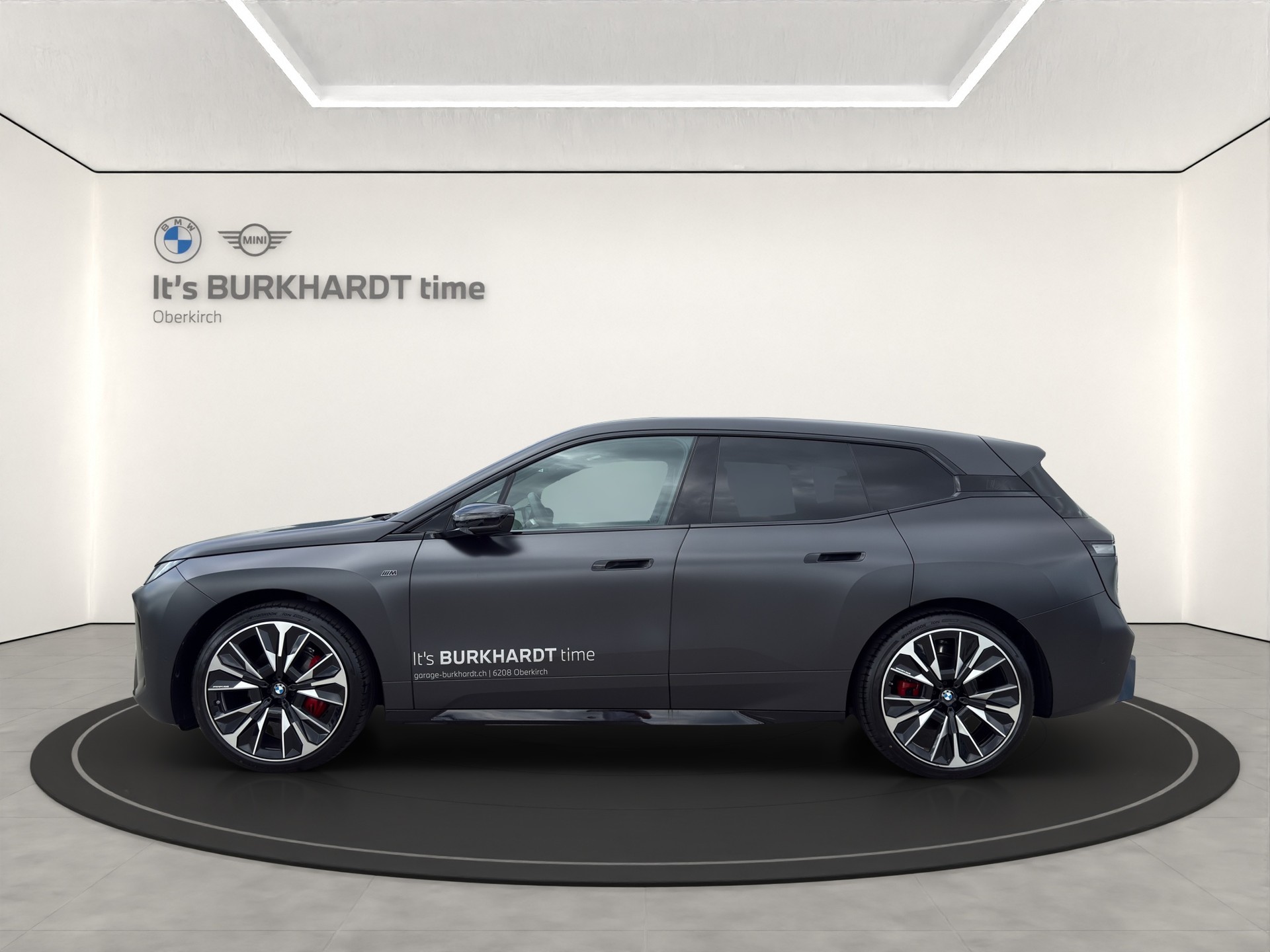BMW iX M70 xDrive-image-1