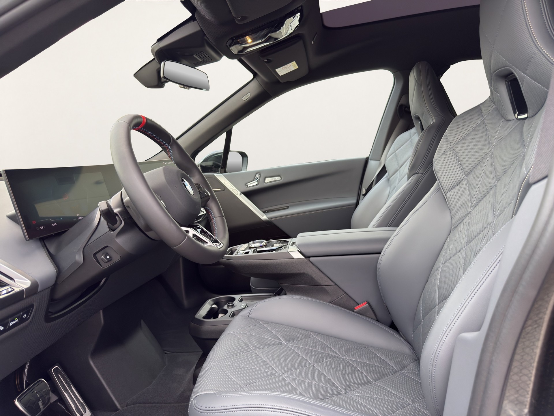 BMW iX M70 xDrive-image-9