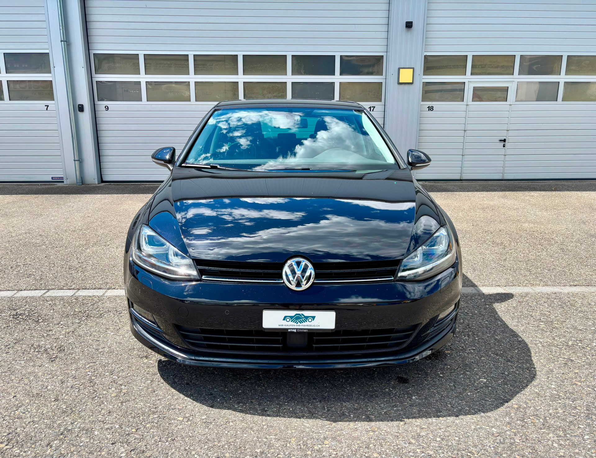 VW Golf 1.4 TSI Lounge DSG-image-1