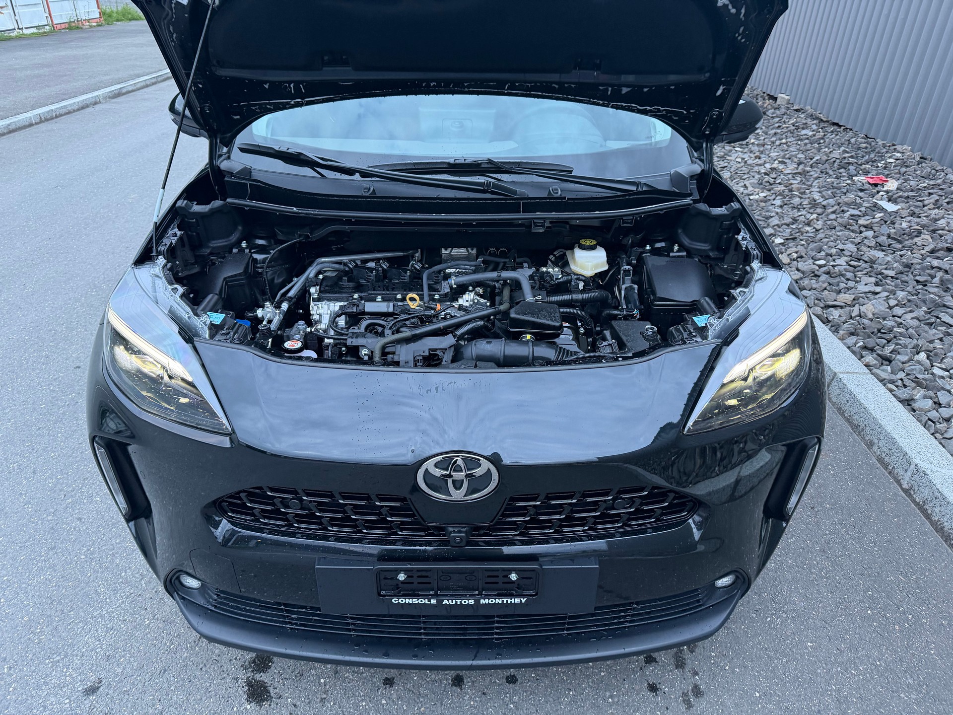 TOYOTA Yaris Cross 1.5 Premium 4 X. 4. - BOITE AUTOMATIQUE-image-41