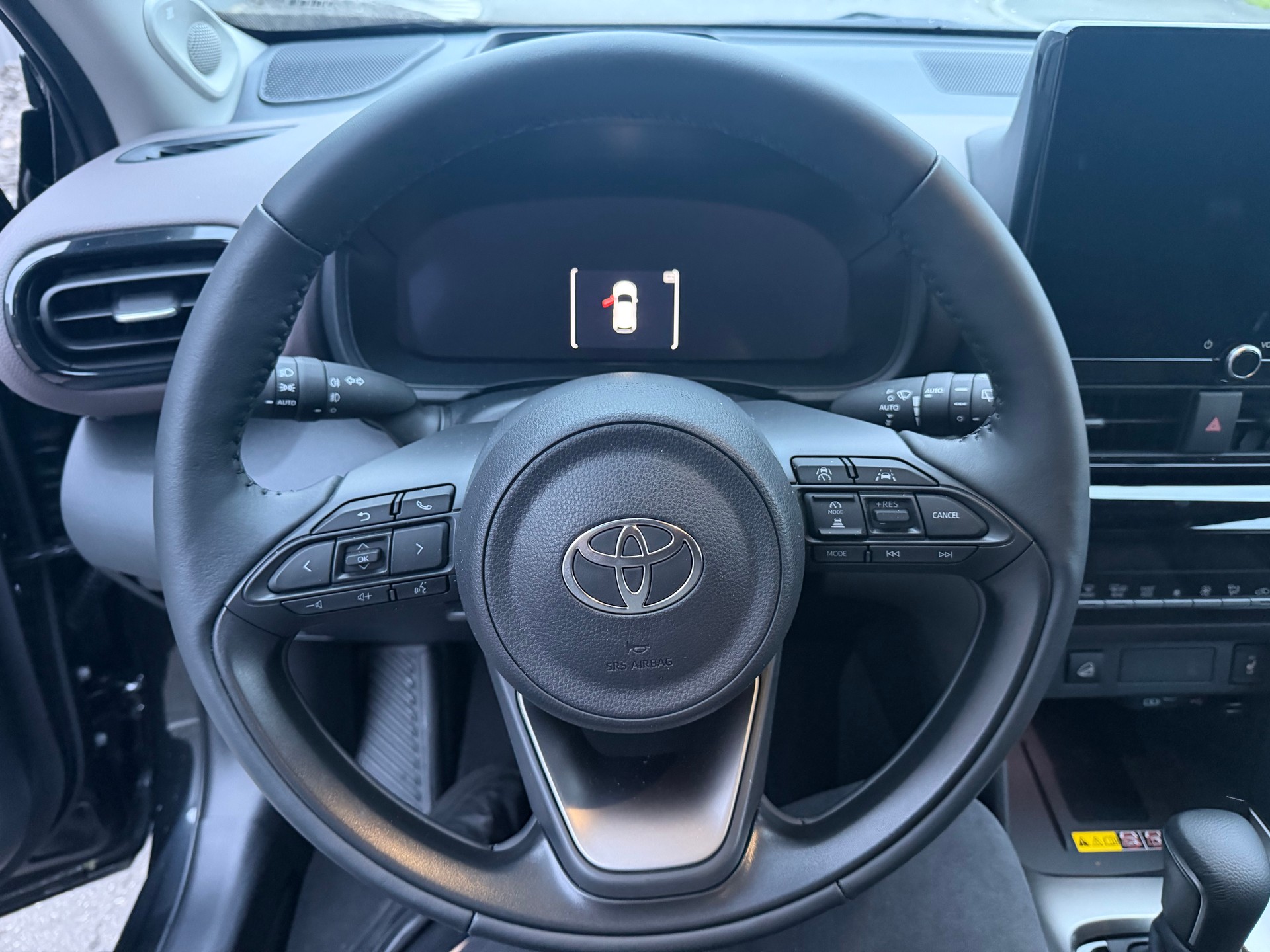 TOYOTA Yaris Cross 1.5 Premium 4 X. 4. - BOITE AUTOMATIQUE-image-27