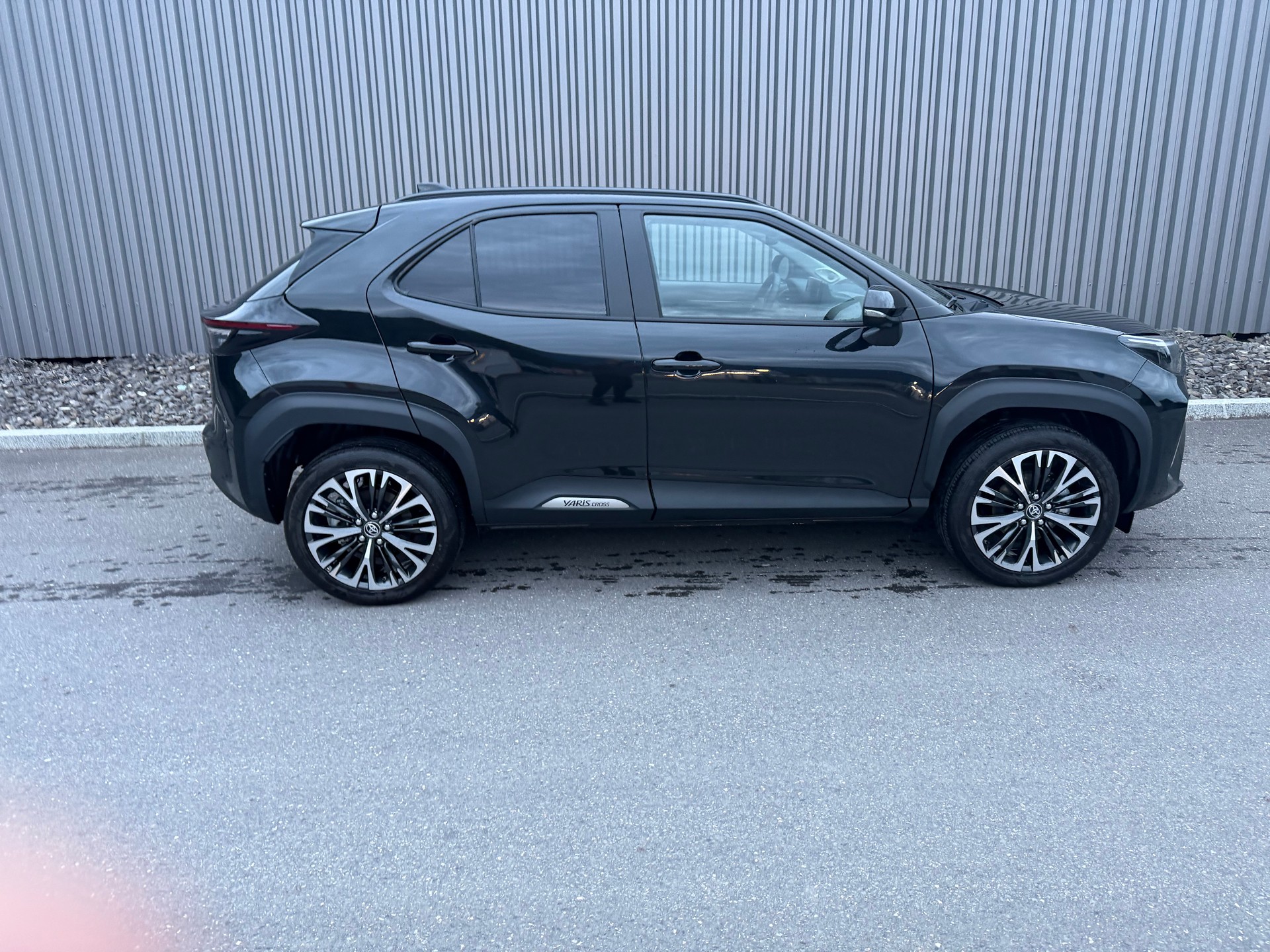 TOYOTA Yaris Cross 1.5 Premium 4 X. 4. - BOITE AUTOMATIQUE-image-6