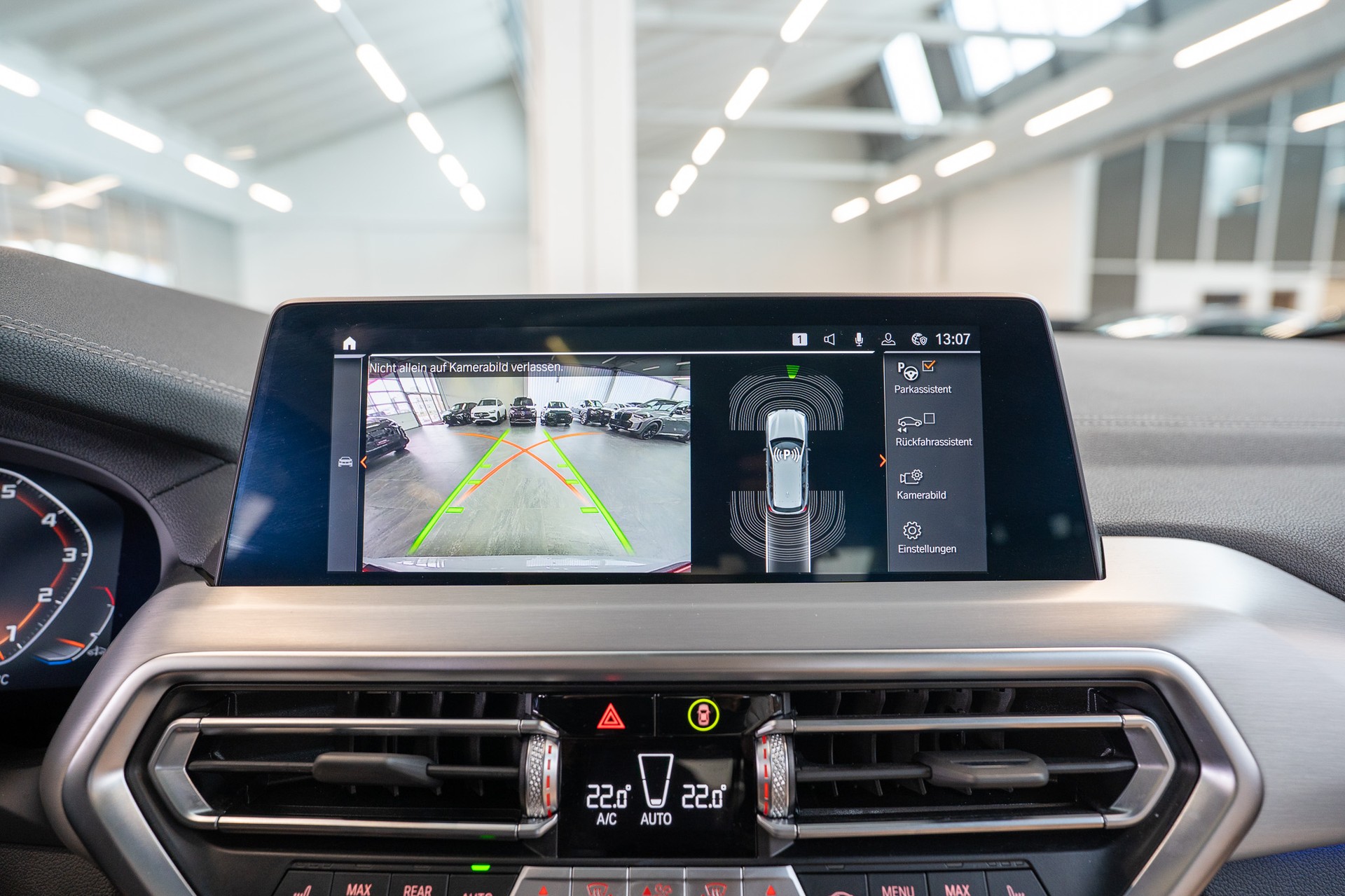 BMW X3 M40i / Panorama / HeadUp / el.Sitze-image-22