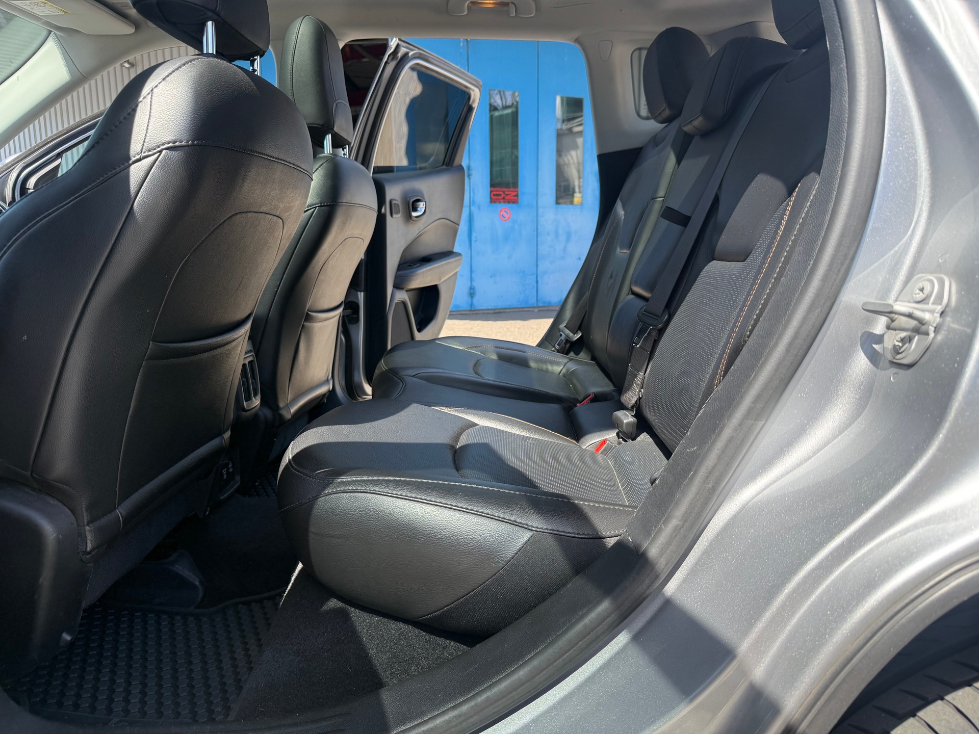 JEEP Compass 1.4 Turbo Limited AWD 9ATX-image-9