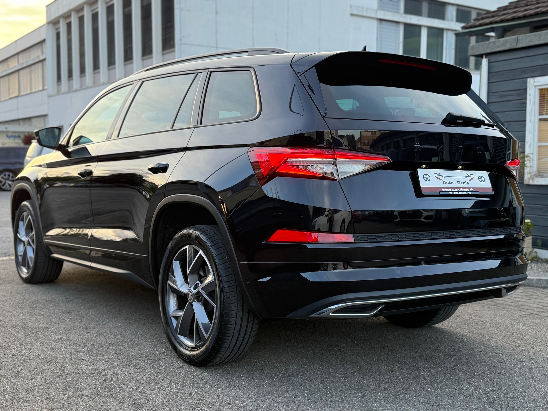 SKODA Kodiaq 2.0 TDI 200 Sportline DSG-image-6