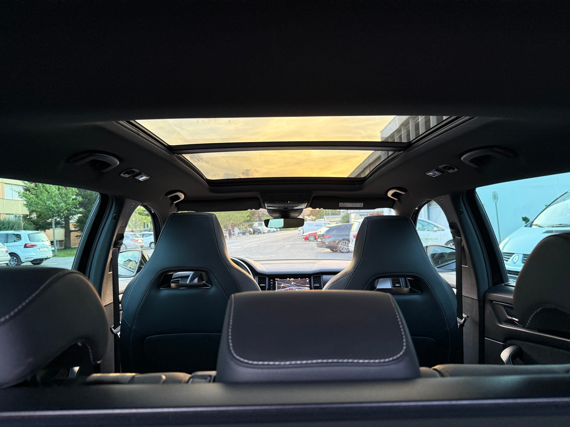 SKODA Kodiaq 2.0 TDI 200 Sportline DSG-image-15