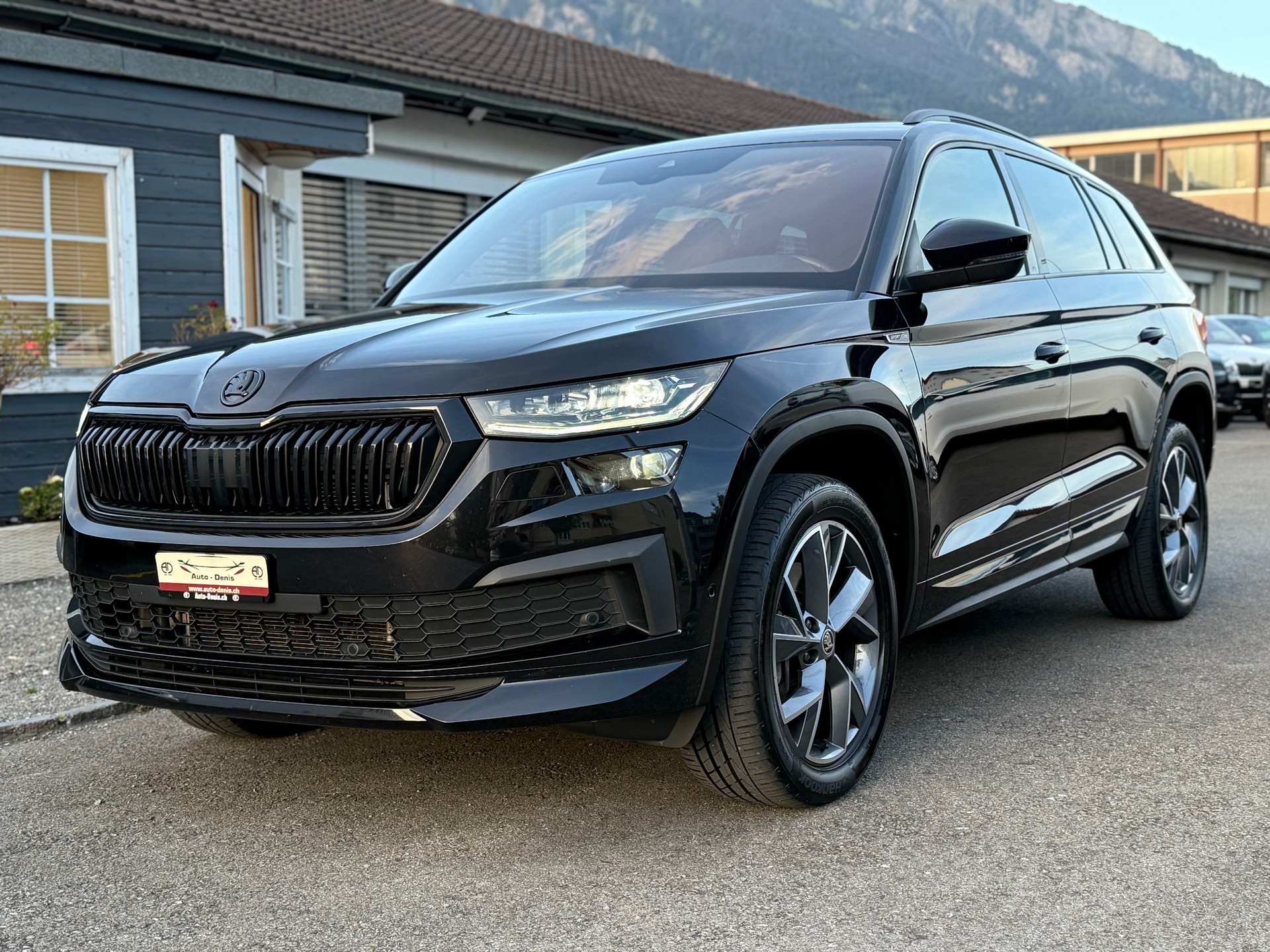 SKODA Kodiaq 2.0 TDI 200 Sportline DSG-image-0