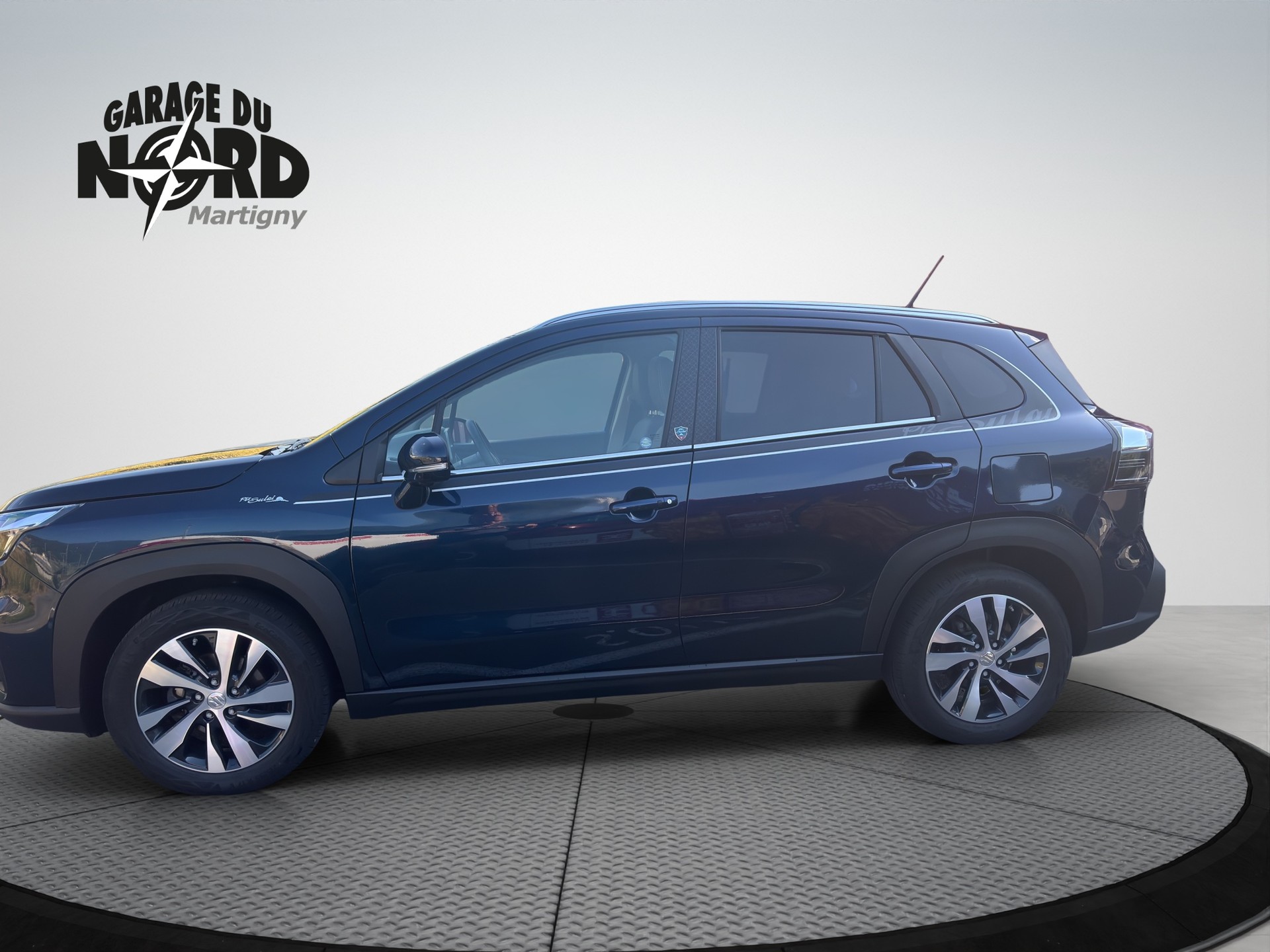 SUZUKI SX4 S-Cross 1.4 16V Piz Sulai Hybrid 4WD-image-2