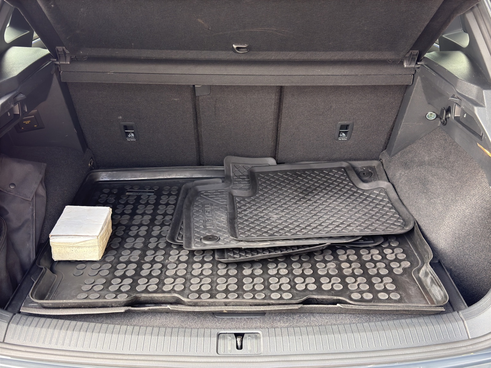 VW Tiguan 2.0 TSI R DSG-image-12