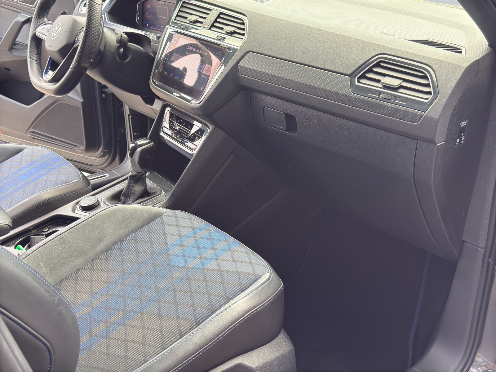 VW Tiguan 2.0 TSI R DSG-image-13