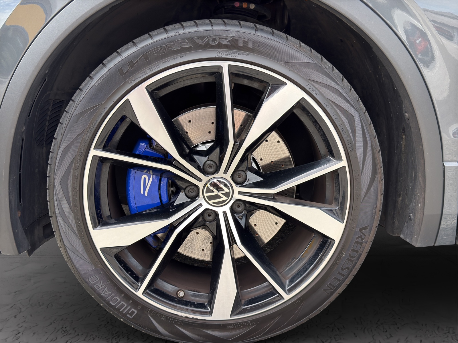VW Tiguan 2.0 TSI R DSG-image-8